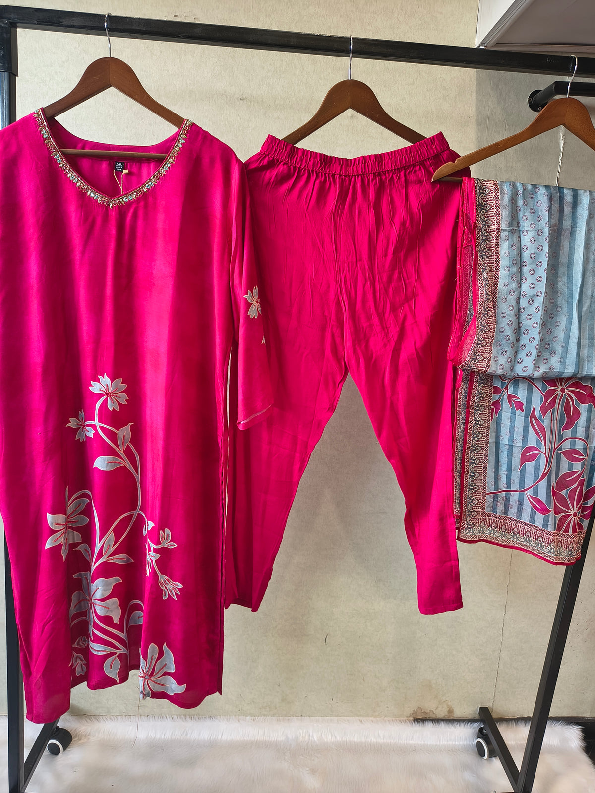 Premium Fuchsia Floral Printed Kurta Set with Embellished Neckline & Contrast Dupatta