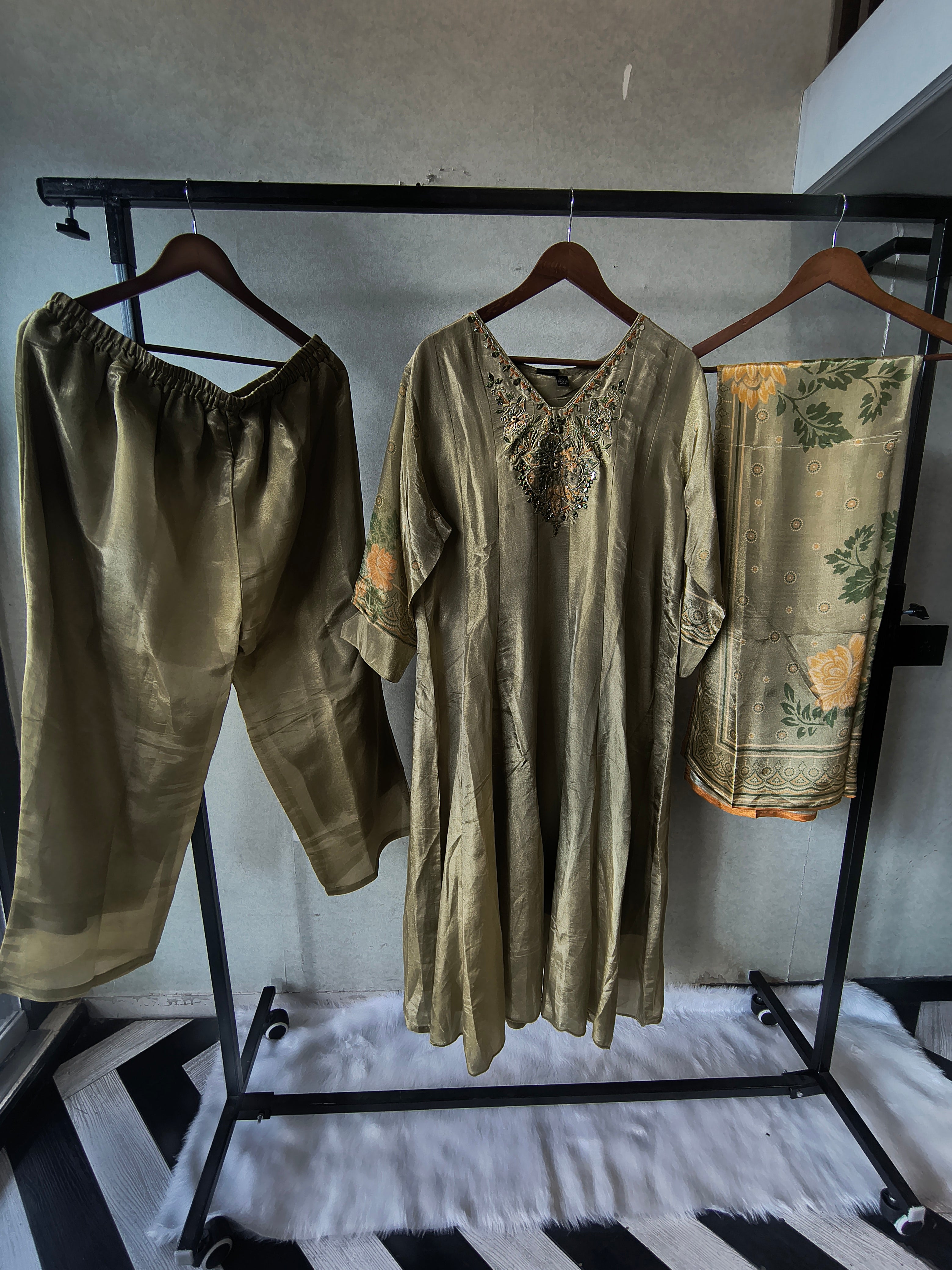 Image of Premium Pistachio Green Embroidered Silk Kurta Set with Printed Dupatta