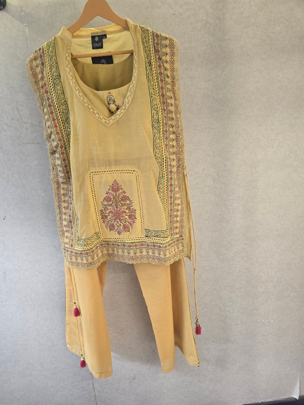 Pastel Yellow Floral Print Cape Style Co-Ord Set