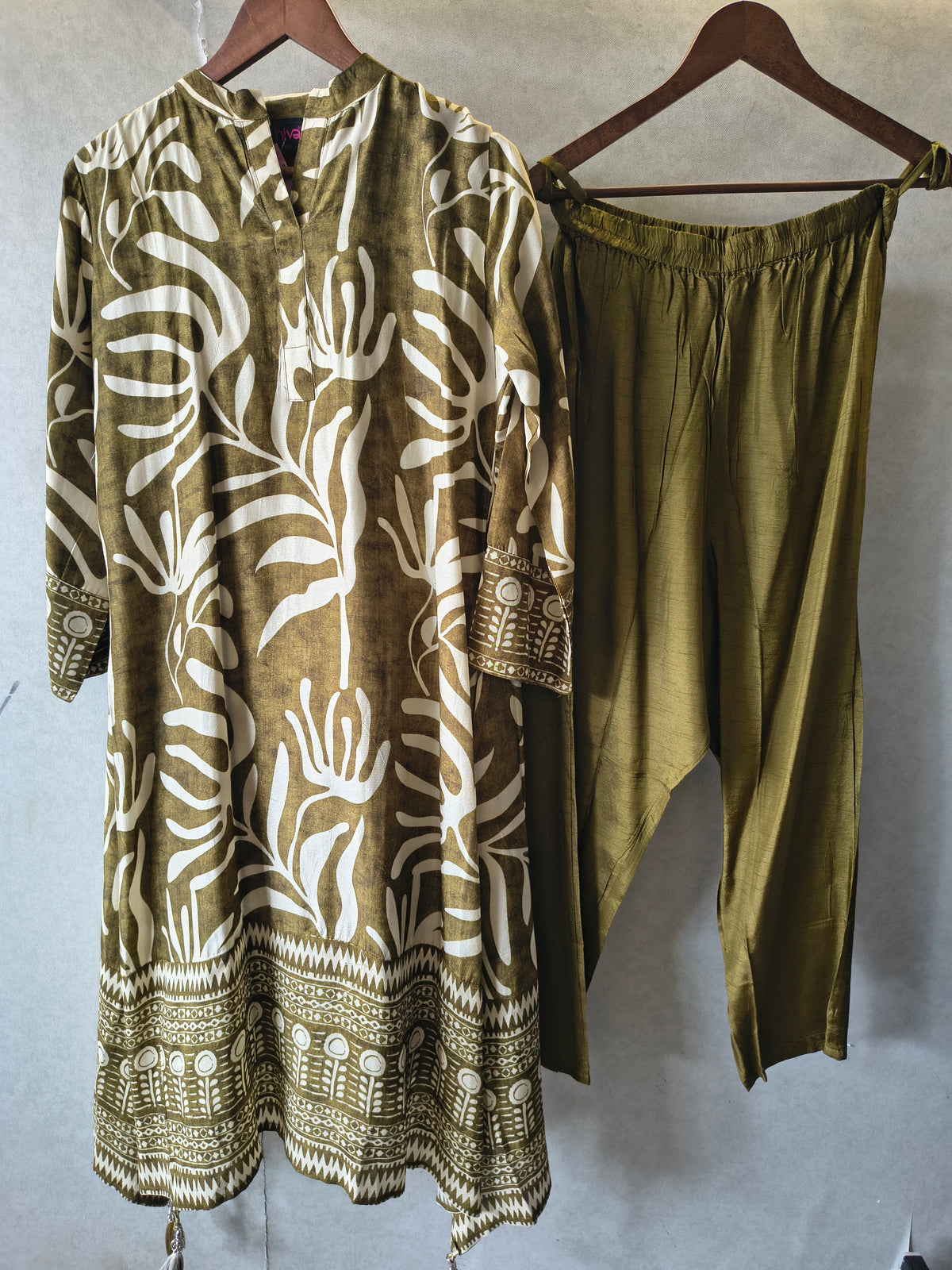 Olive Botanical Printed Premium Co-Ord Set