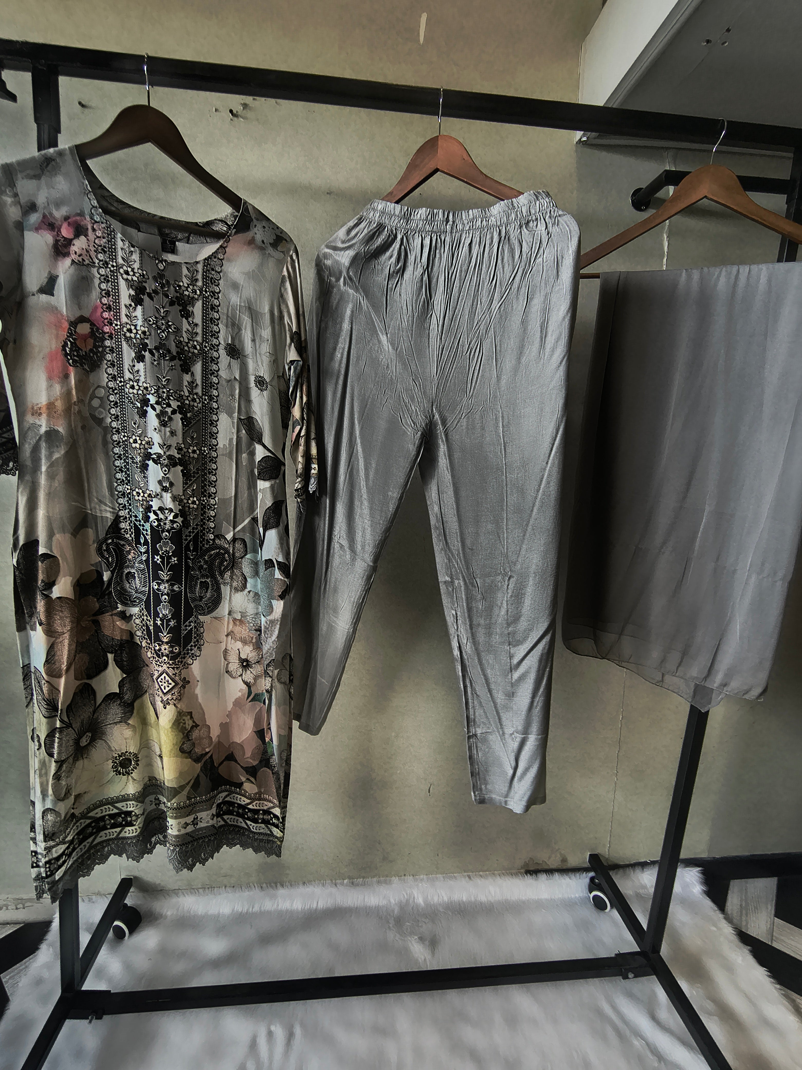 Image of Premium Grey Floral Printed Kurta Set with Solid Pants & Chiffon Dupatta