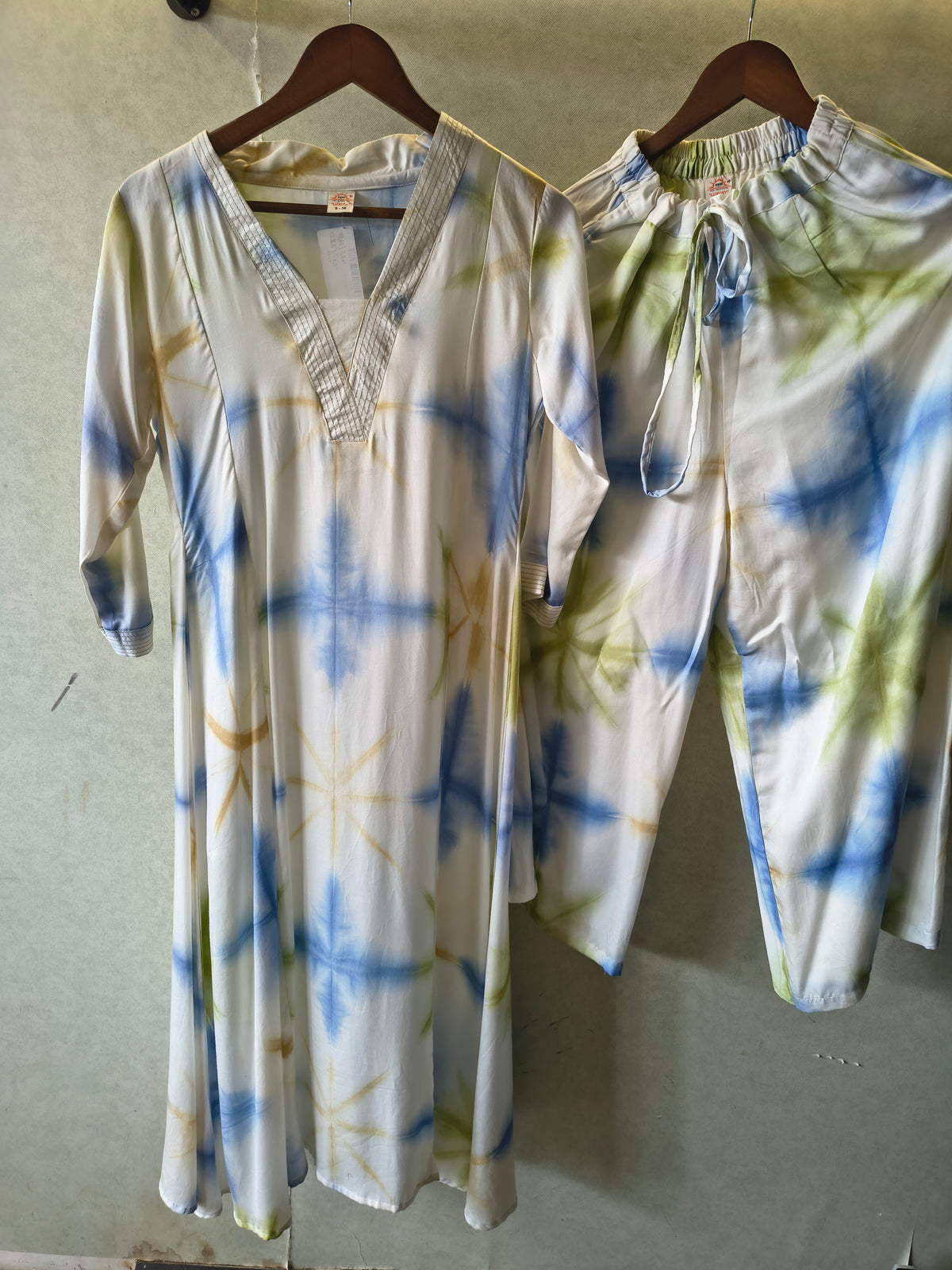 Ivory Tie-Dye Print Premium Flared Co-Ord Set