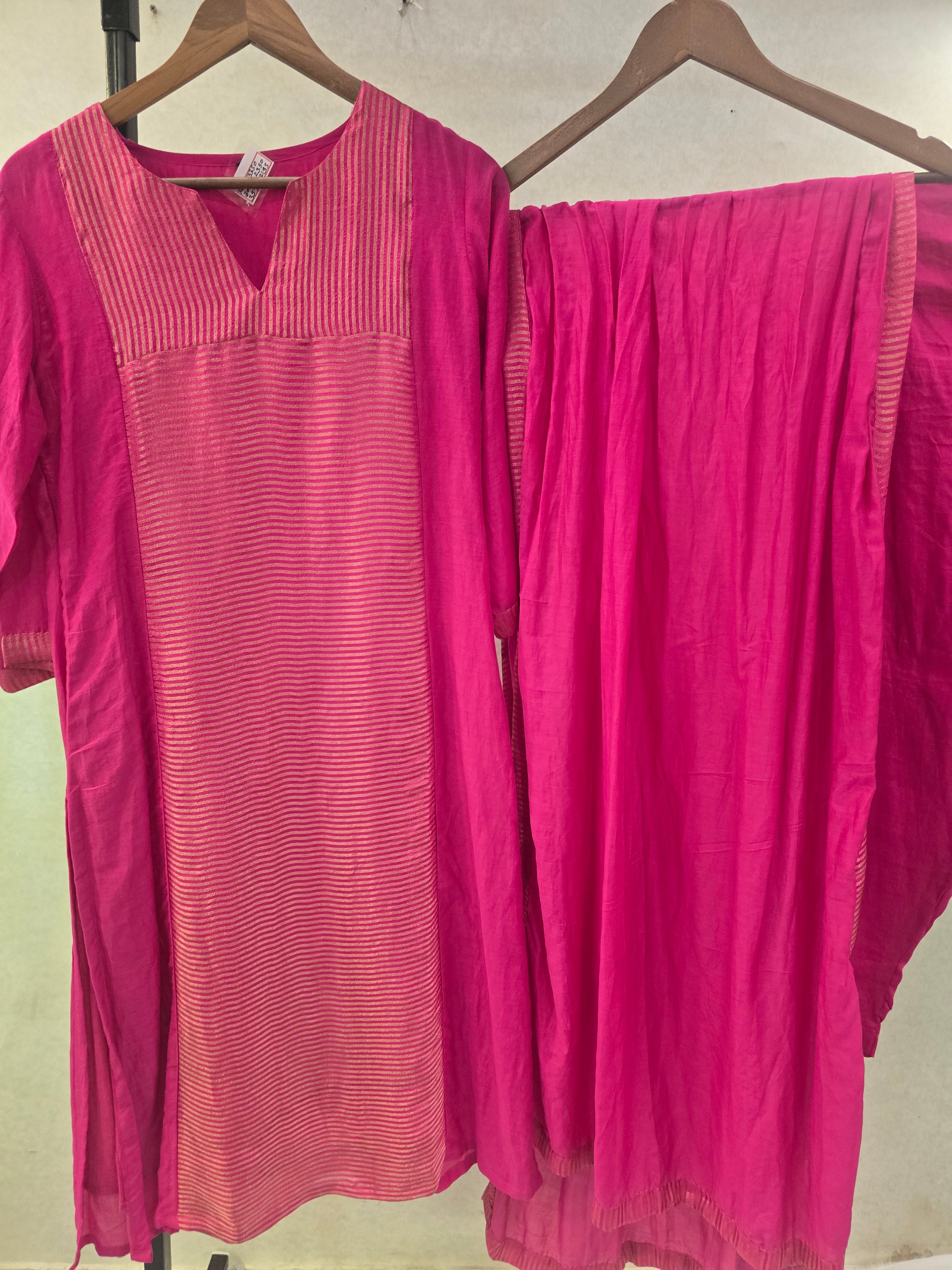 Image of Fuchsia Pink Textured Straight Kurta Set with Woven Panel & Matching Dupatta | Premium 3 Piece Ethnic Ensemble