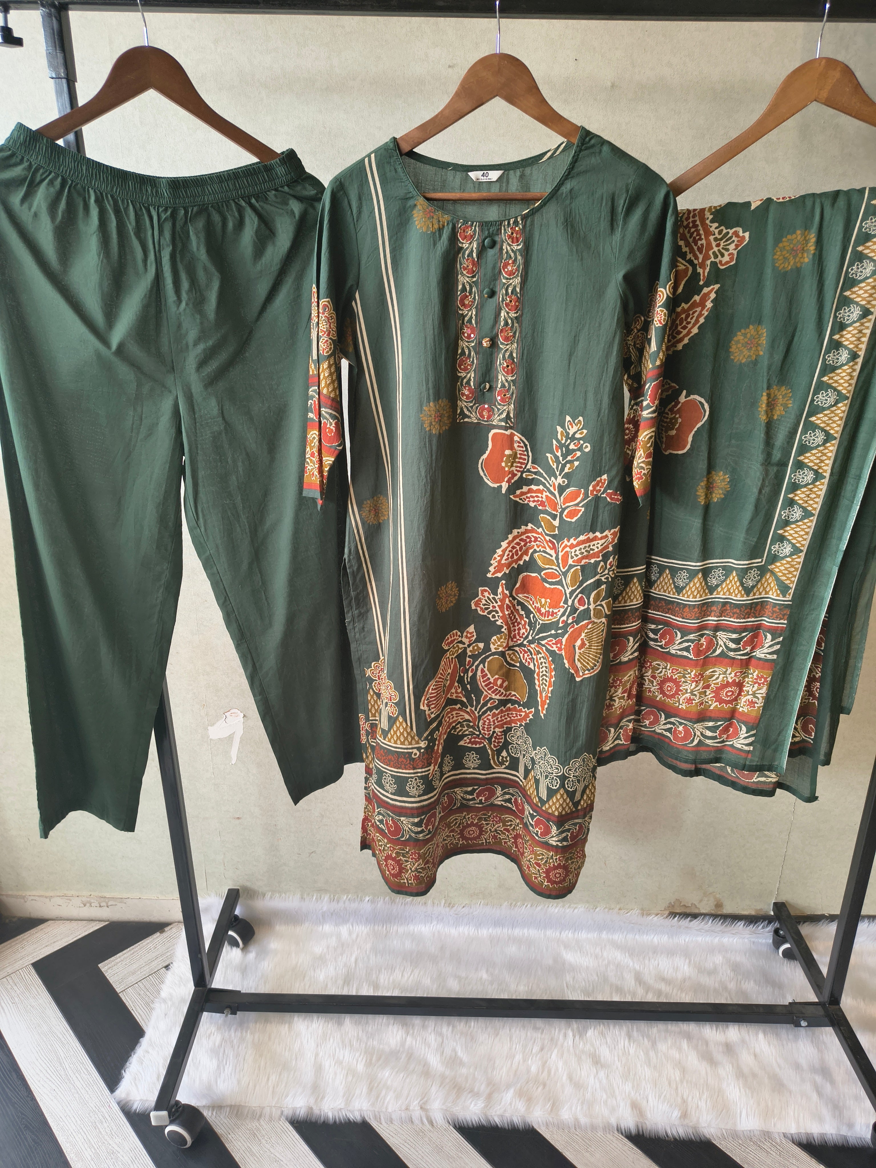 Image of Emerald Green Floral Printed Three-Piece Cotton Kurta Set with Dupatta