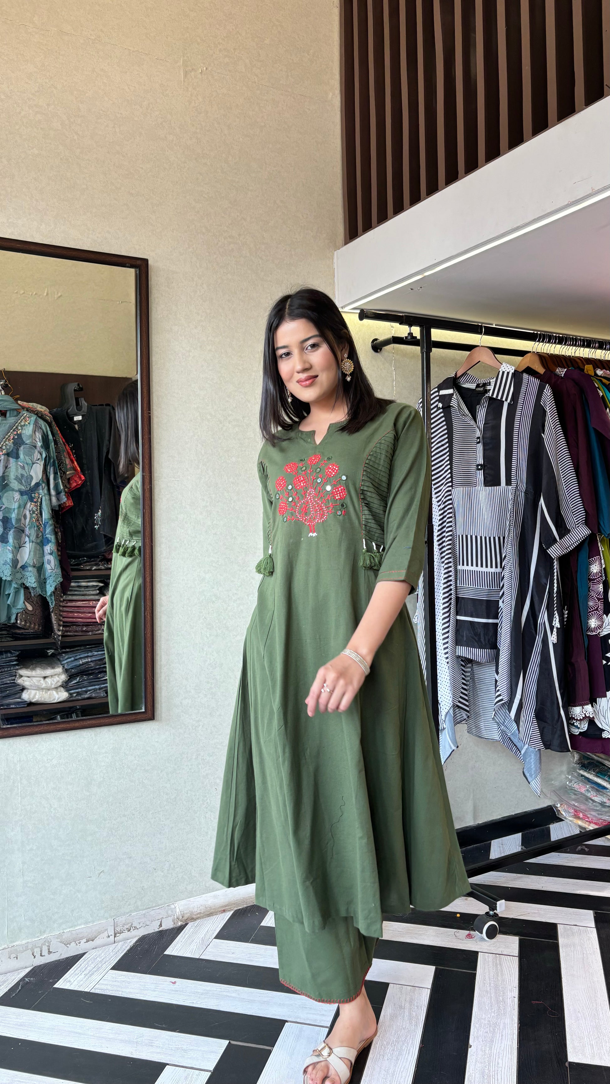 Tadko Designer 2 Piece Set