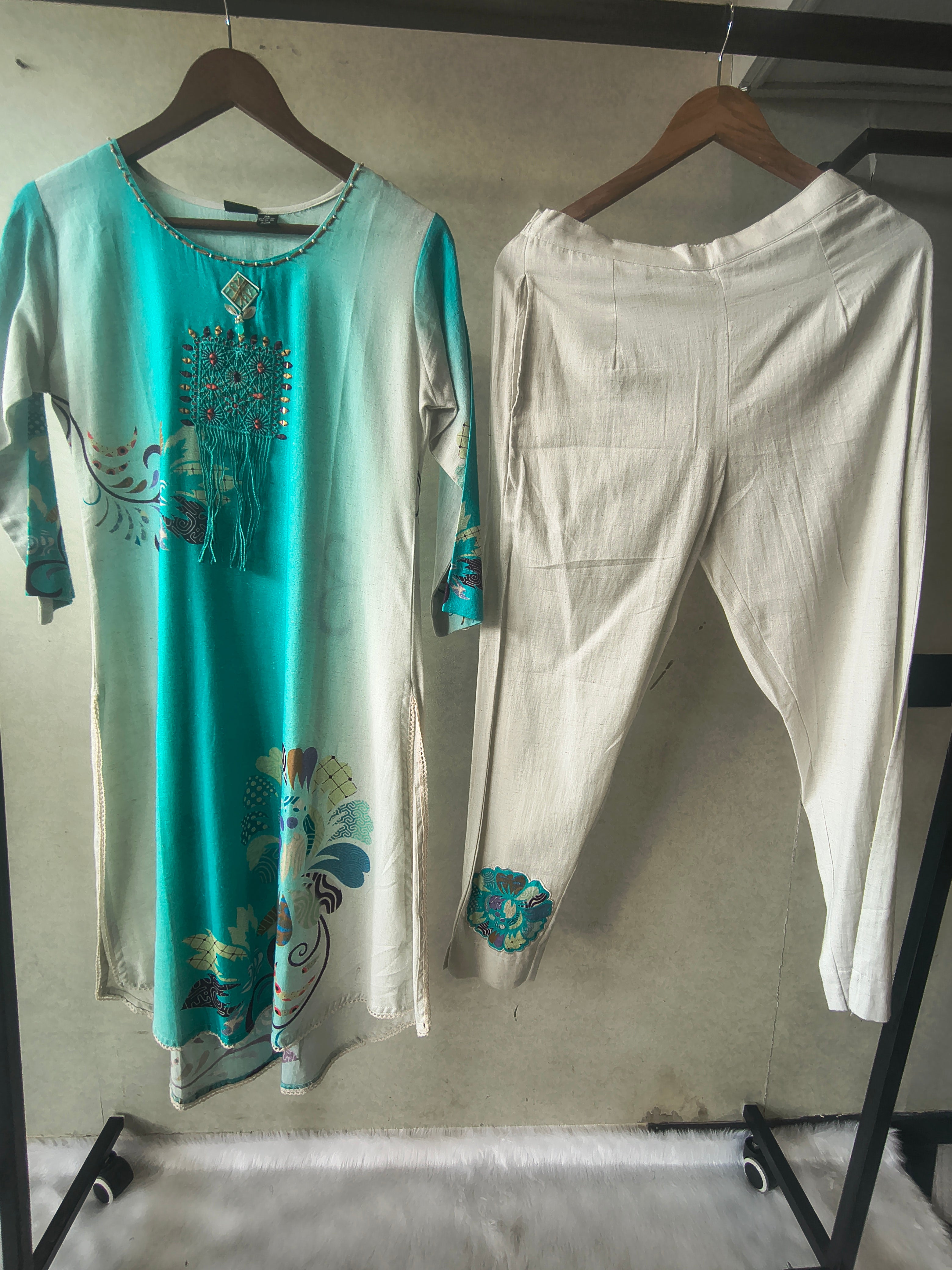 Image of Premium Aqua Ombre Linen Blend Kurta Set with Handcrafted Embroidered Tassel Patch & Embroidered Pants
