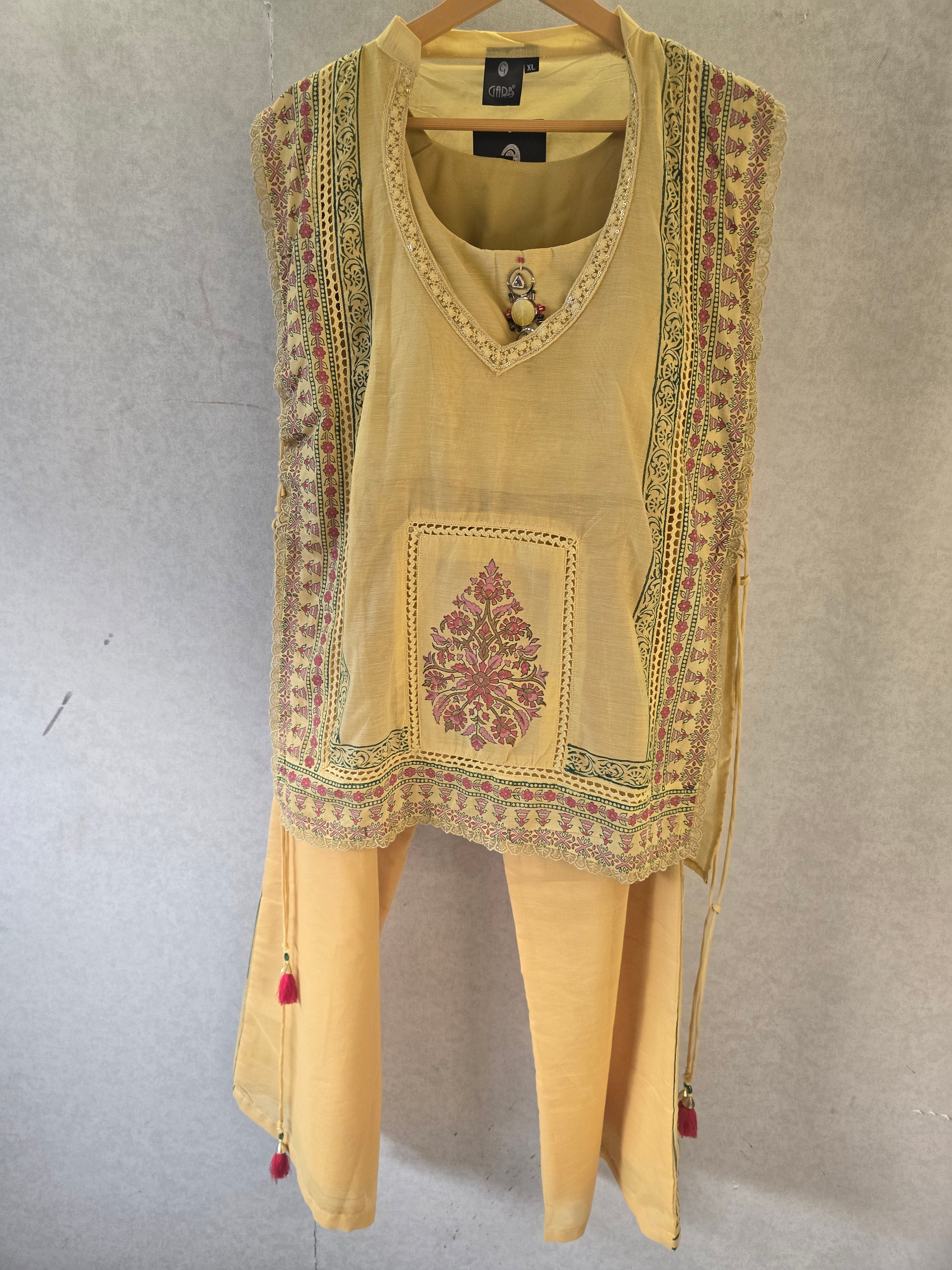 Image of Pastel Yellow Floral Print Cape Style Co-Ord Set