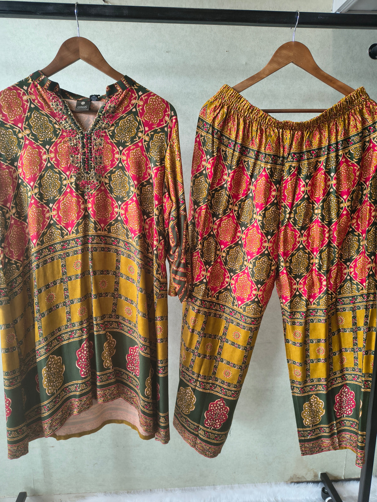 Premium Olive Green & Mustard Heritage Print Co-Ord Kurta Set with Straight Pants