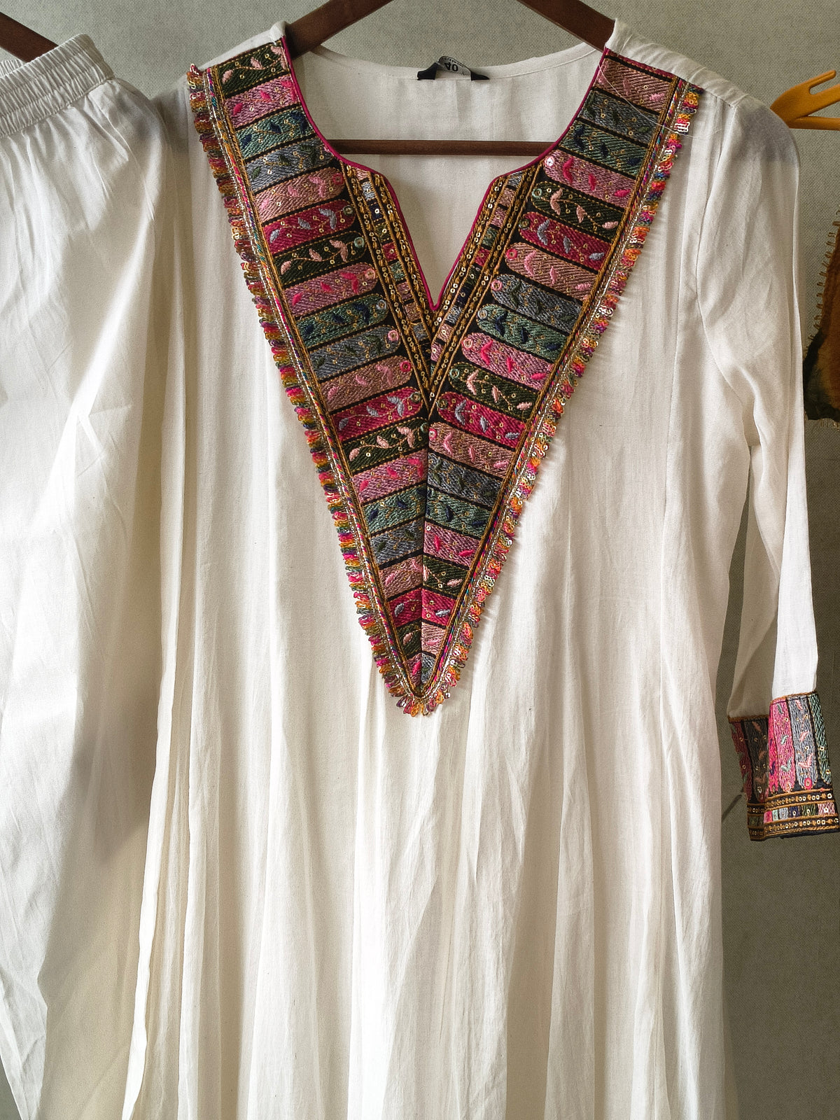 Ivory Cotton Anarkali Suit Set with Embroidered V-Neck & Colour Block Dupatta