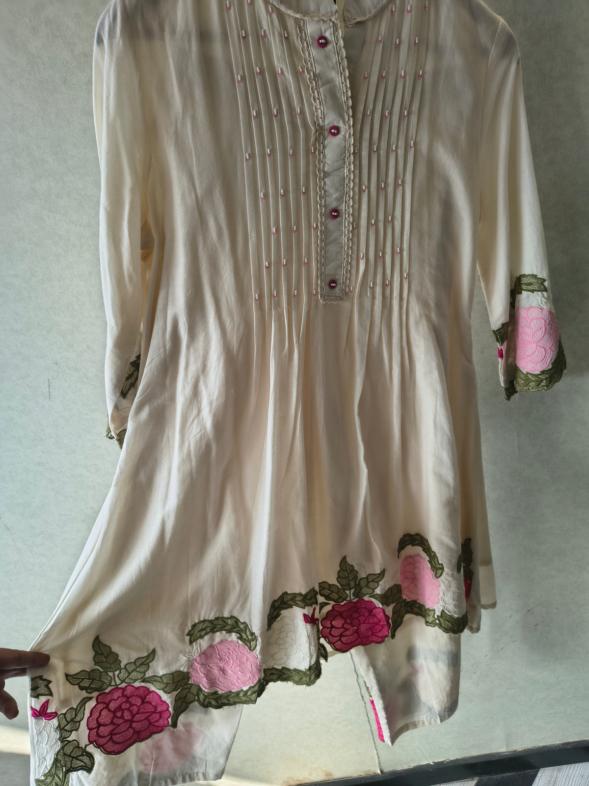 Ivory Floral Embroidered Pintuck Designer Kurta Pant Co-Ord Set