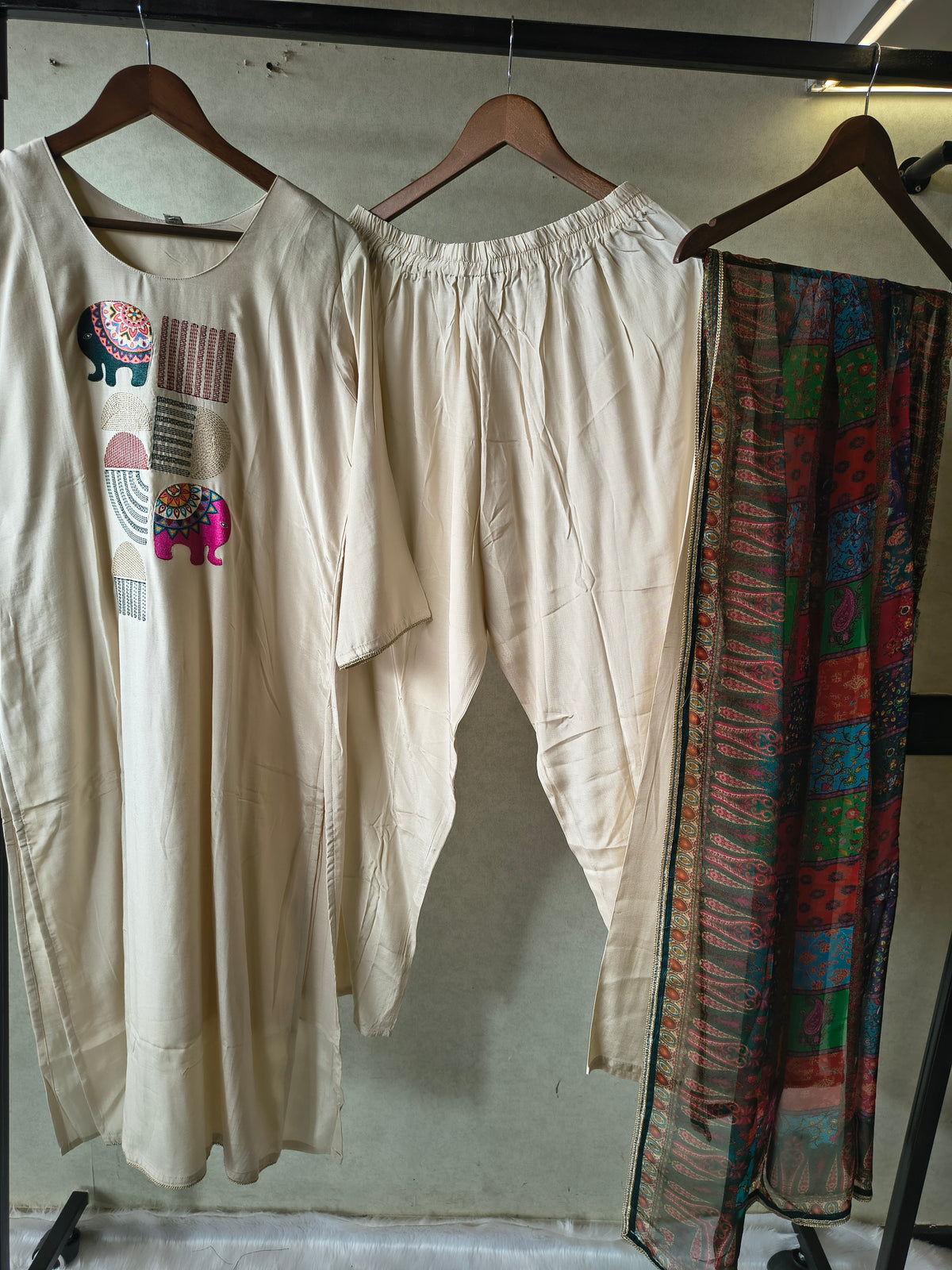 Ivory Cotton Kurta Set with Elephant Motif & Printed Dupatta – Premium 3 Piece Ethnic Ensemble