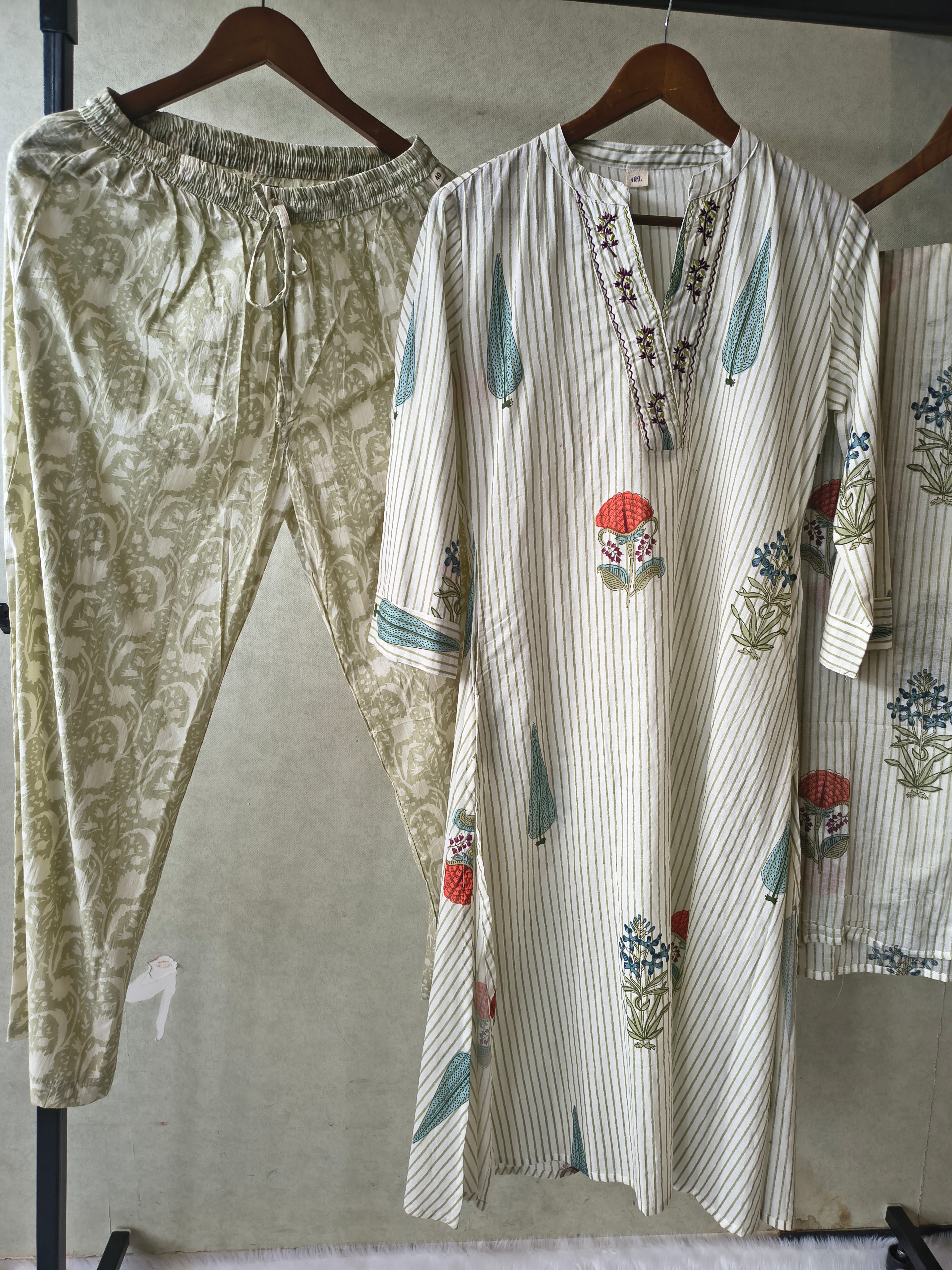 Image of Premium Ivory Handblock Printed Cotton Straight Kurta Set with Printed Pants & Dupatta