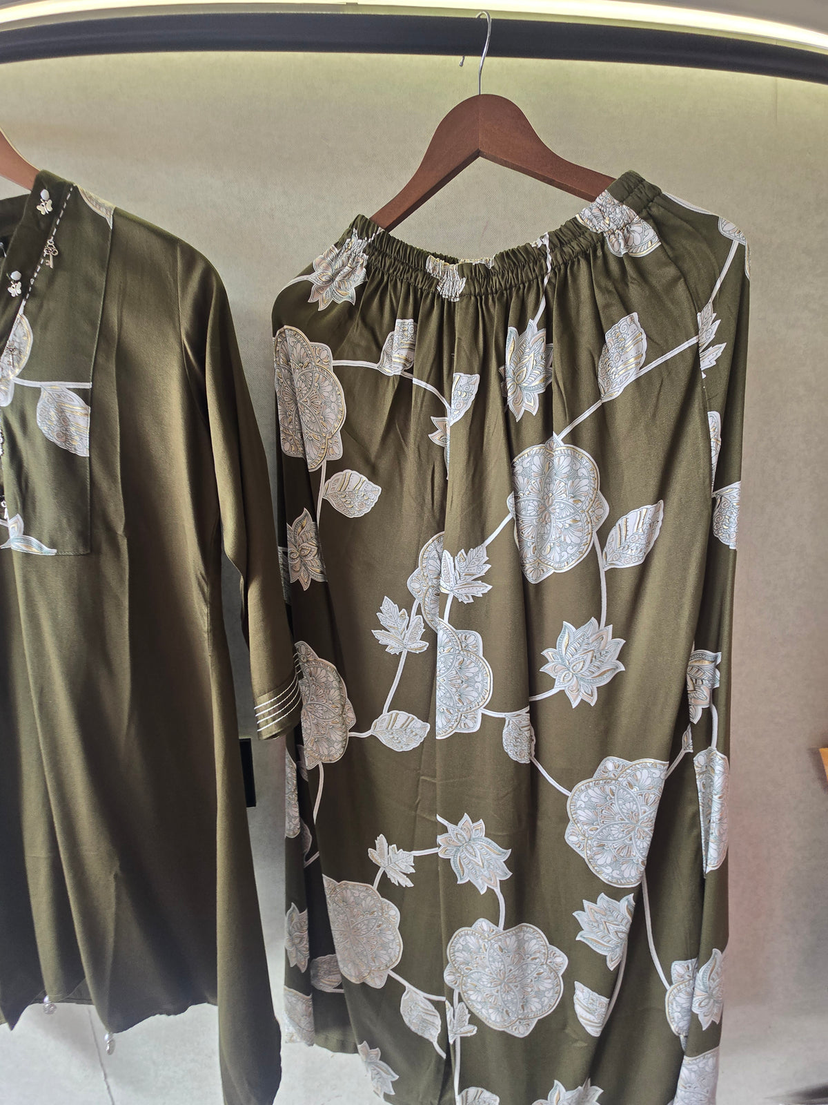 Olive Botanical Print Co-Ord Set