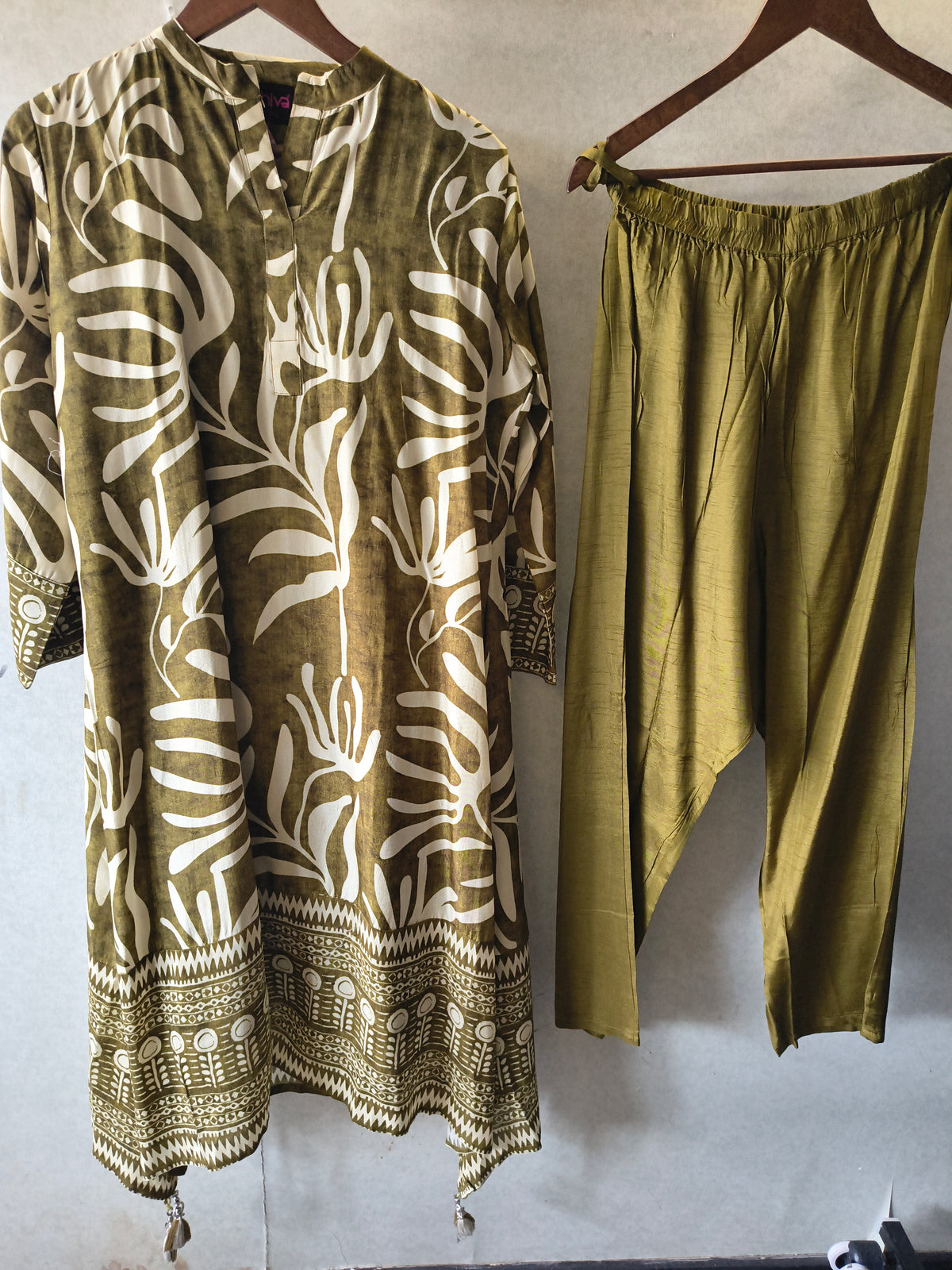 Olive Botanical Printed Premium Co-Ord Set