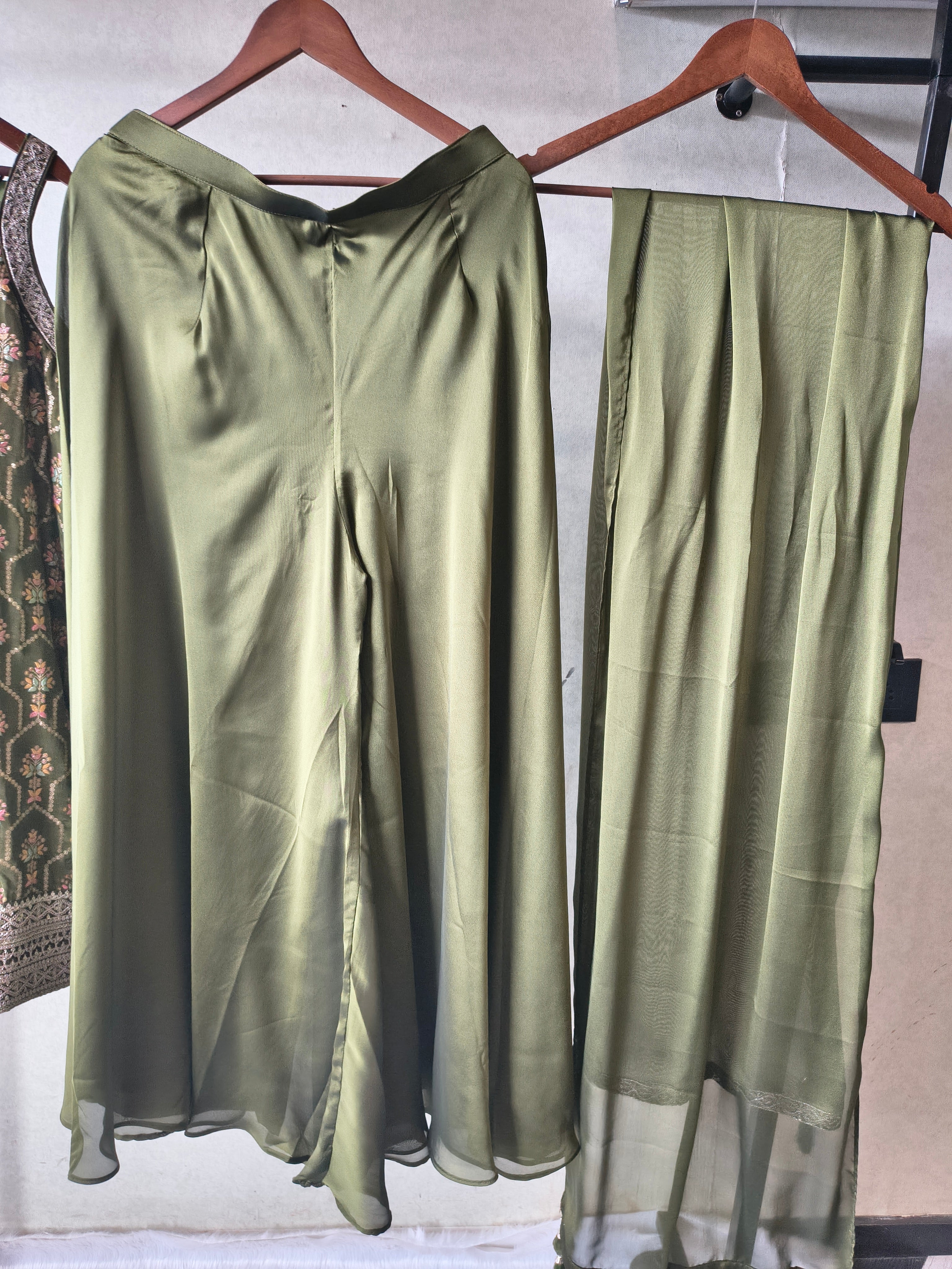 Image of Olive Green Printed Sharara Set with Embroidered Border & Dupatta – Premium 3 Piece Festive Ensemble