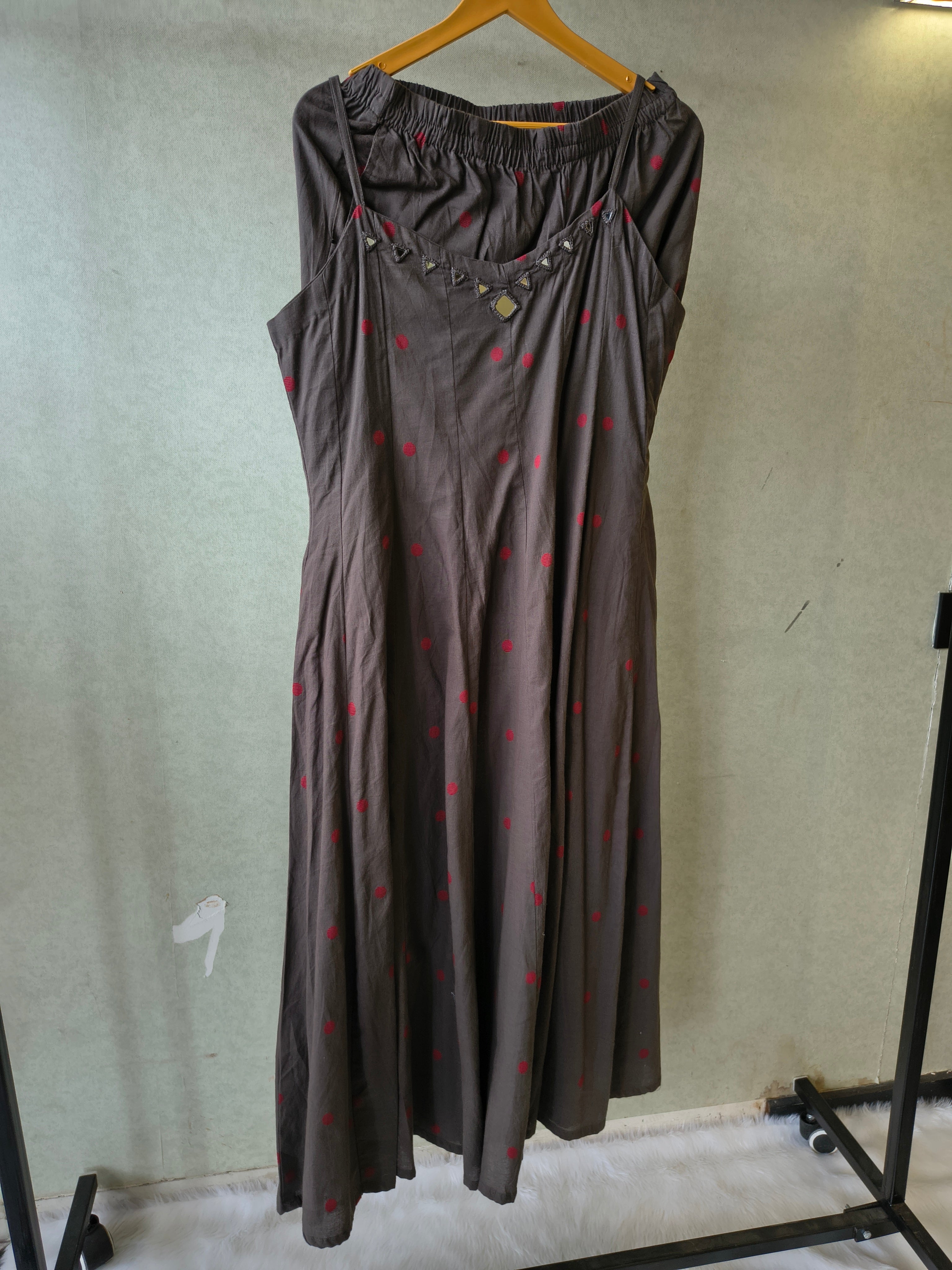 Image of Premium Charcoal Grey Polka Dot Cotton Sleeveless A-Line Kurta & Pant Co-Ord Set