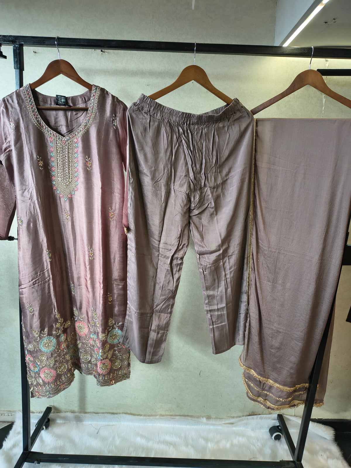 Taupe Grey Embroidered Straight Kurta Set with Pastel Floral Hem, Handcrafted Yoke & Lace Border Dupatta – Premium 3 Piece Ethnic Ensemble