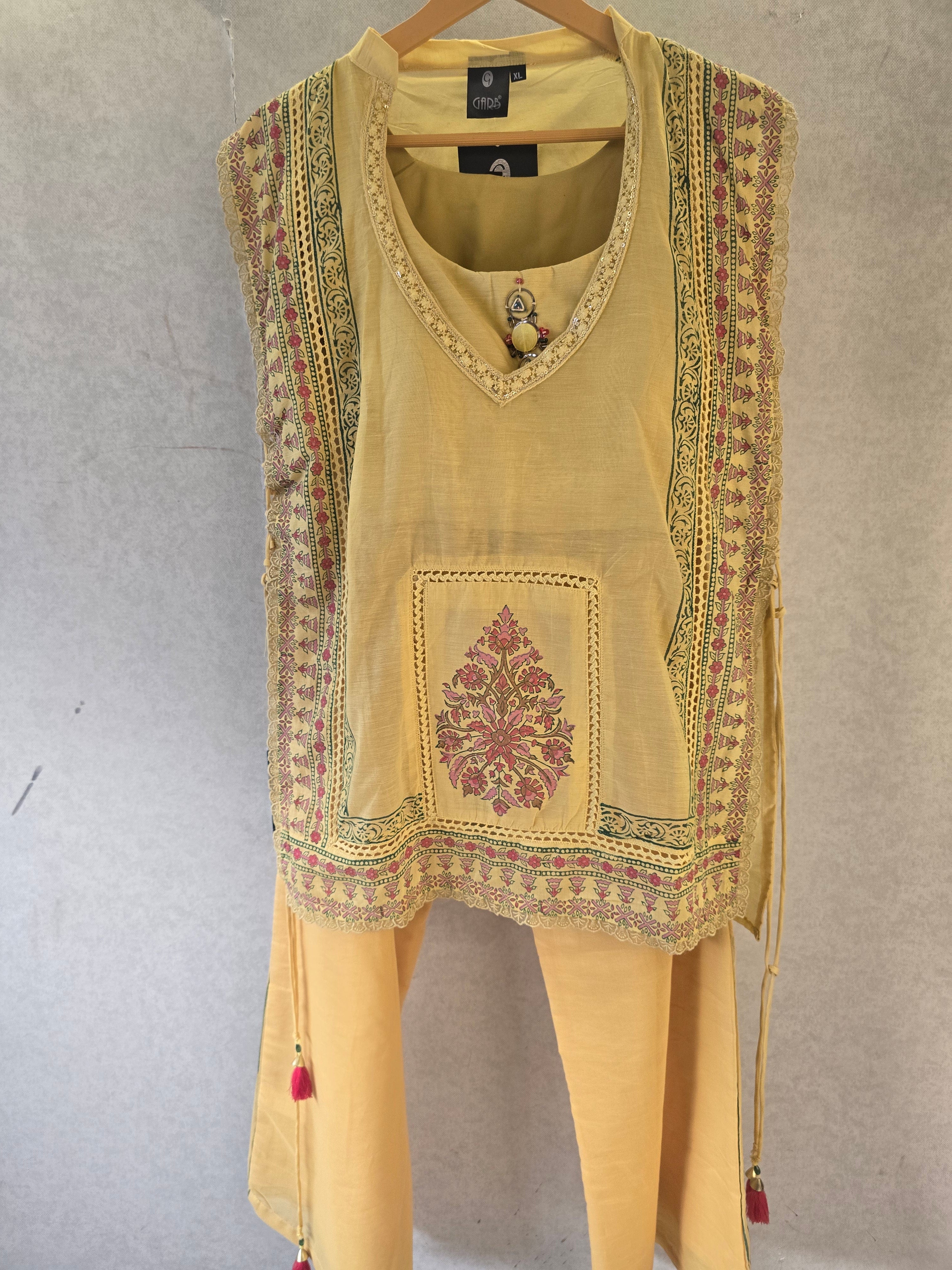 Image of Pastel Yellow Floral Print Cape Style Co-Ord Set