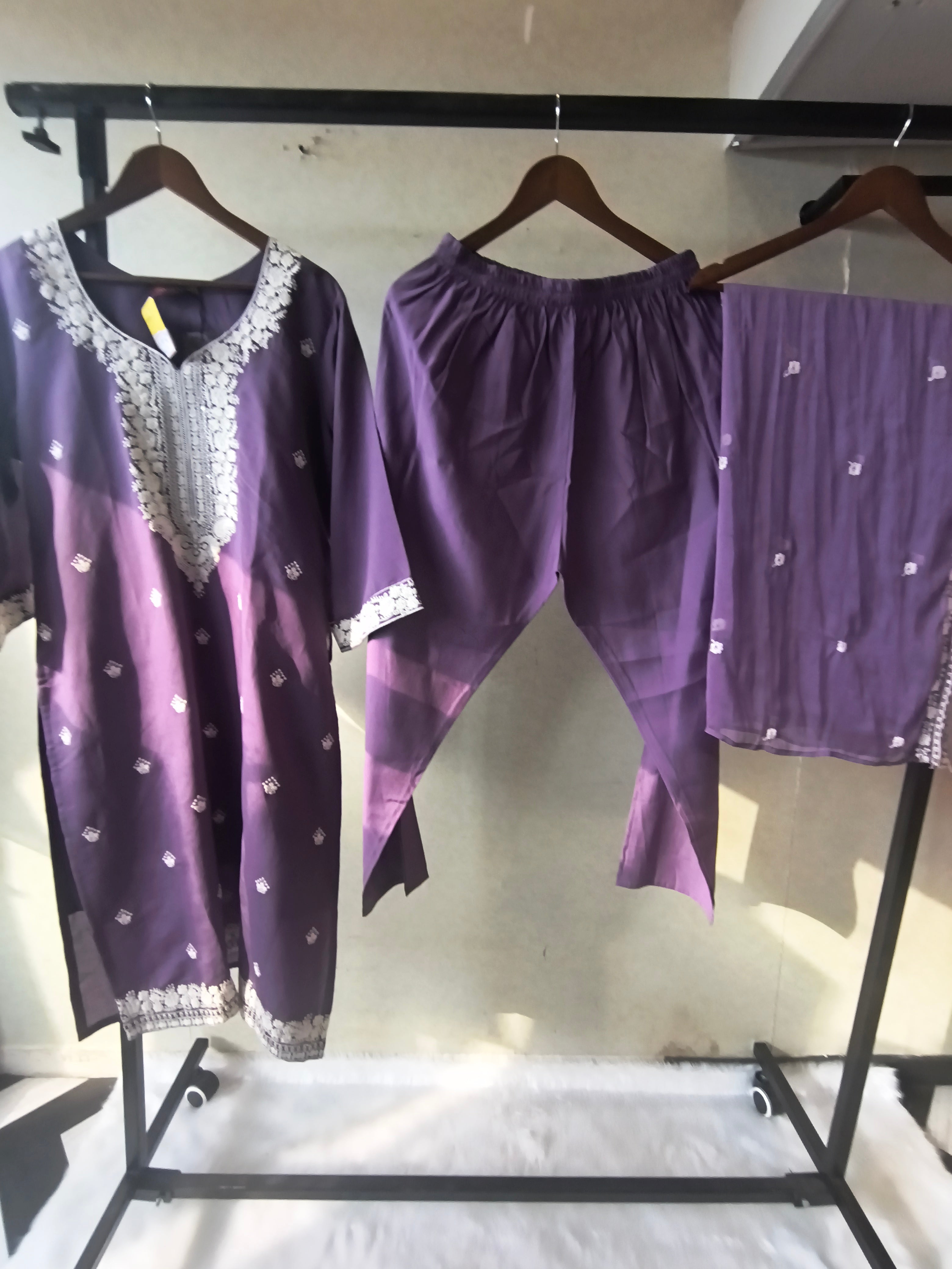 Image of Premium Lavender Embroidered Kurta Set with Chikankari Work & Organza Dupatta