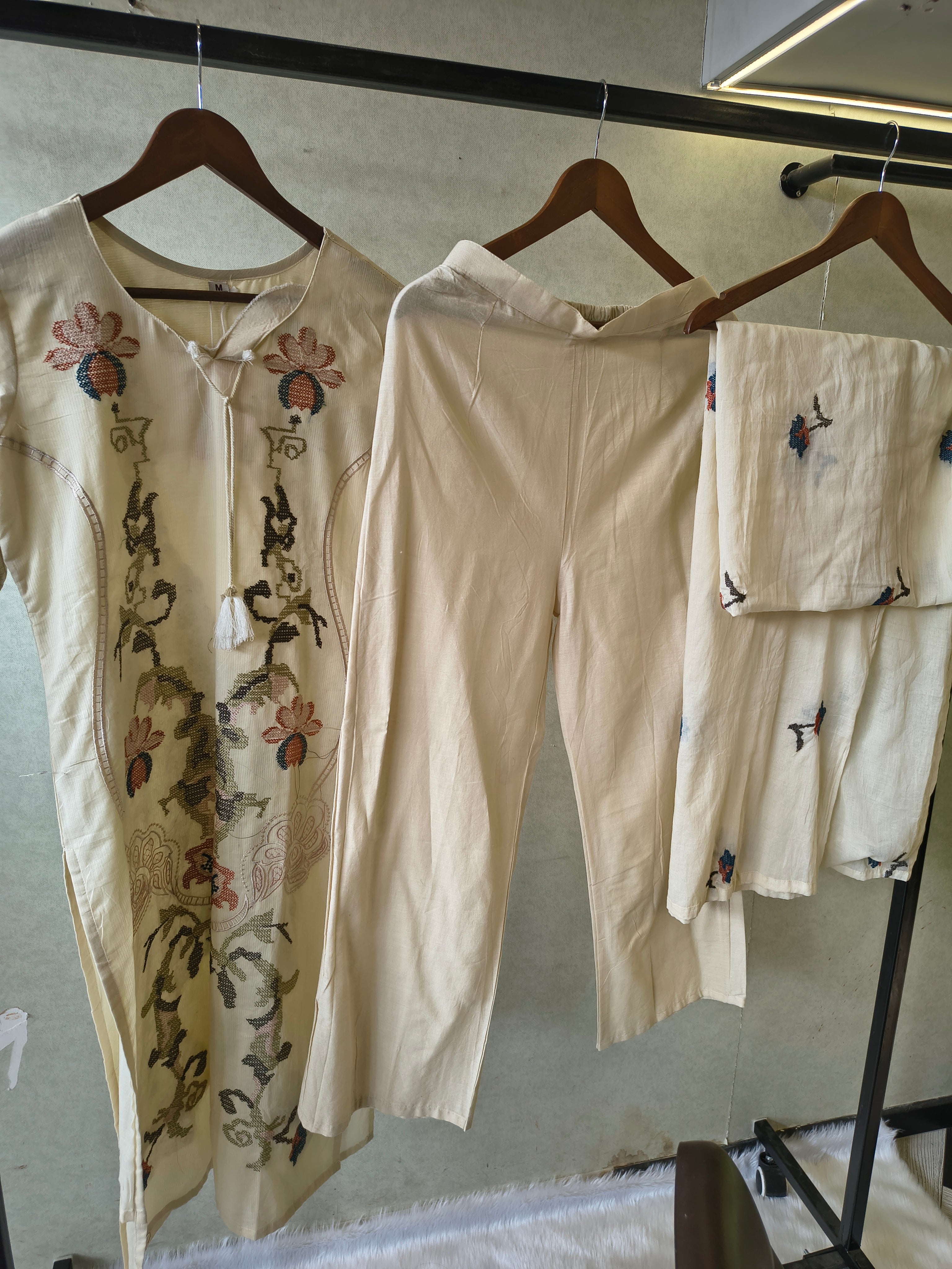 Image of Ivory Cotton 3-Piece Suit Set with Floral Vine Embroidery & Embroidered Dupatta