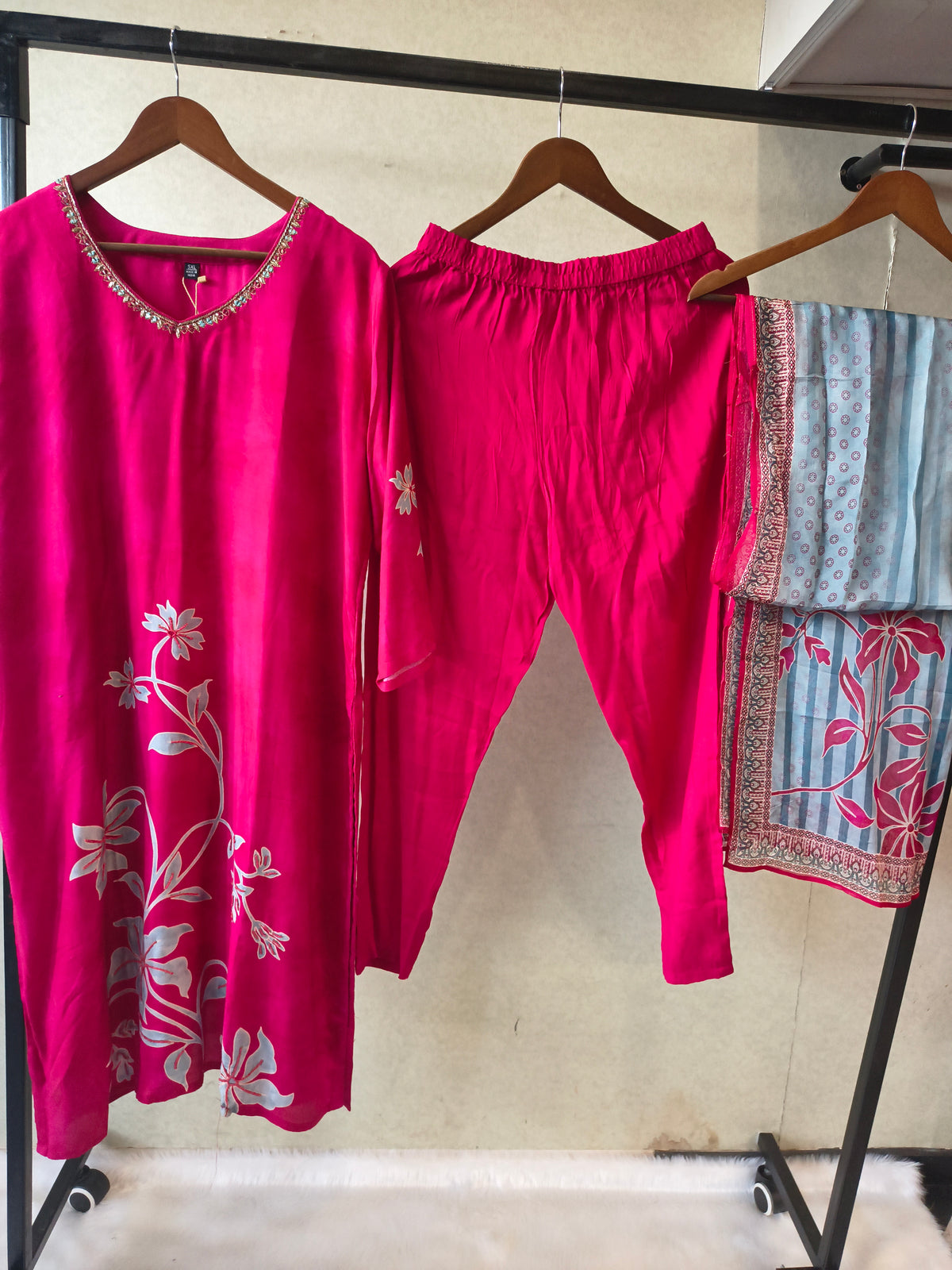 Premium Fuchsia Floral Printed Kurta Set with Embellished Neckline & Contrast Dupatta
