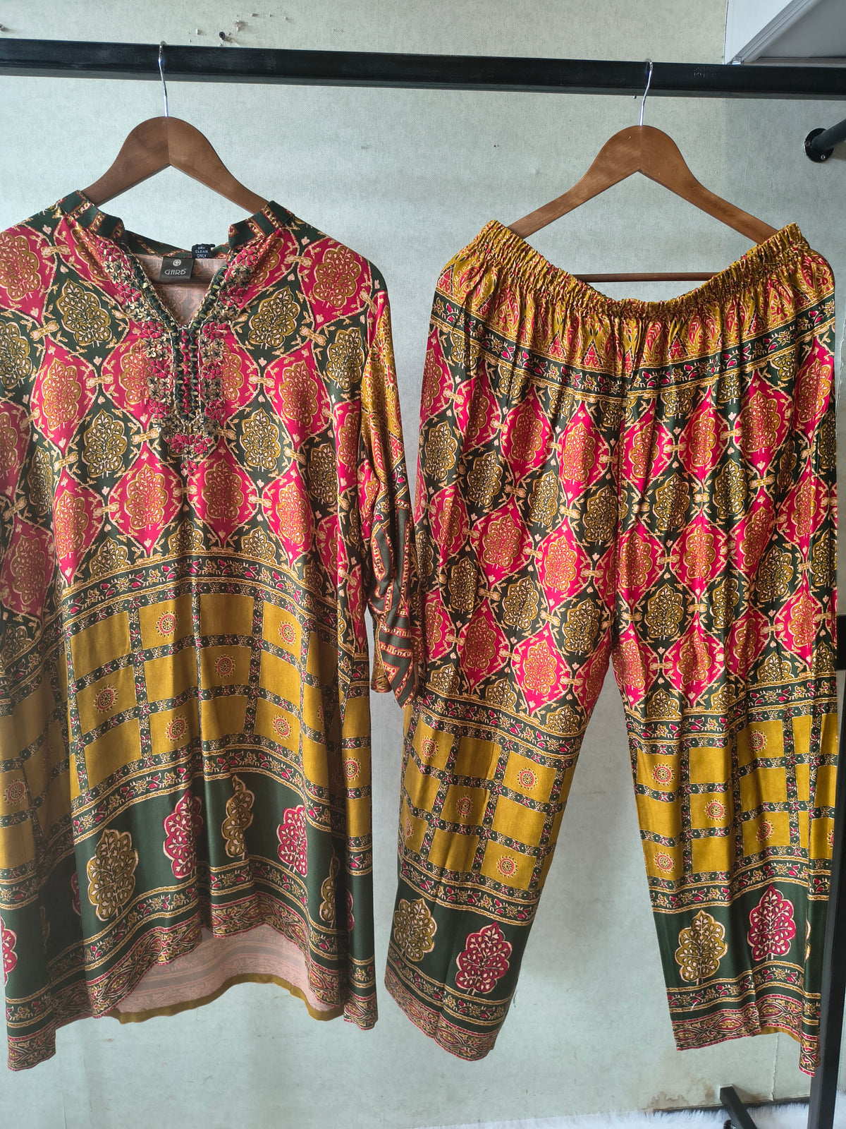 Premium Olive Green & Mustard Heritage Print Co-Ord Kurta Set with Straight Pants