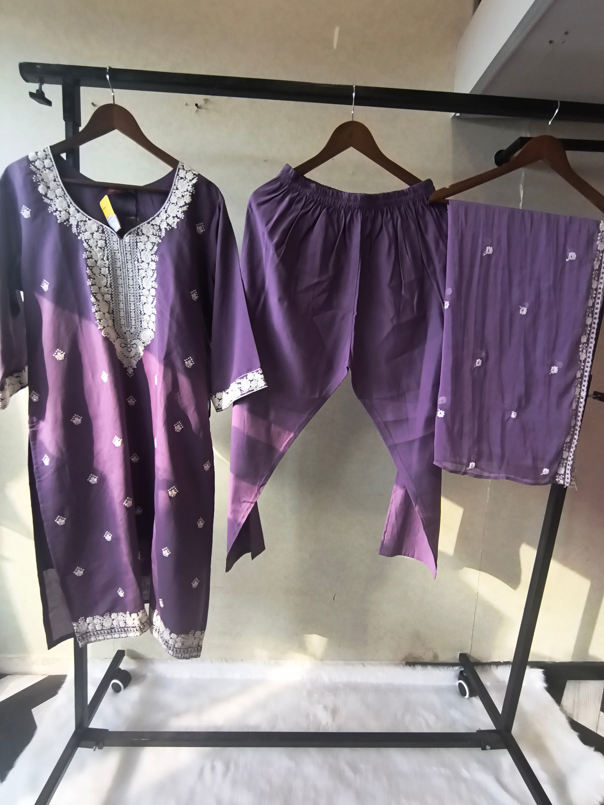 Premium Lavender Embroidered Kurta Set with Chikankari Work & Organza Dupatta