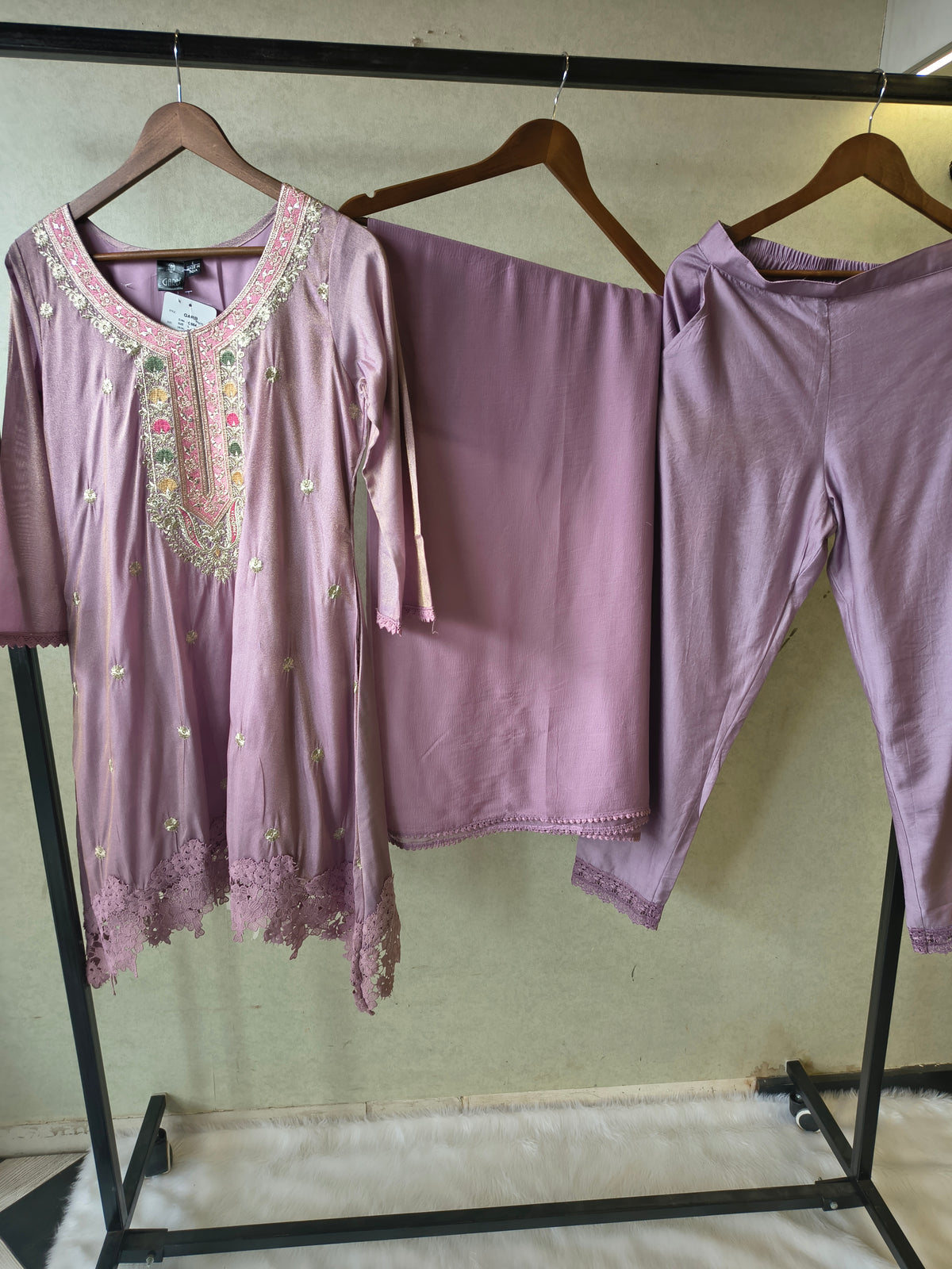 Premium Dusty Lilac Embroidered Kurta Set with Lace Hem & Dupatta