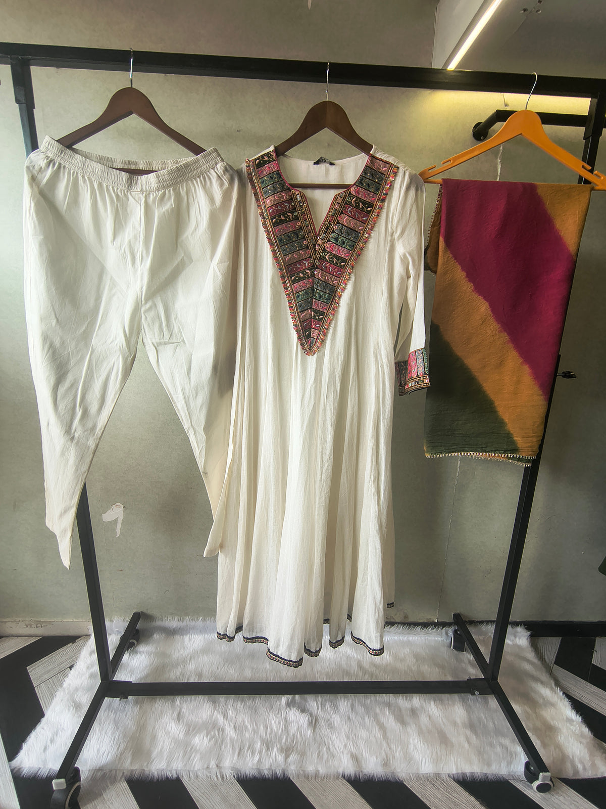 Ivory Cotton Anarkali Suit Set with Embroidered V-Neck & Colour Block Dupatta