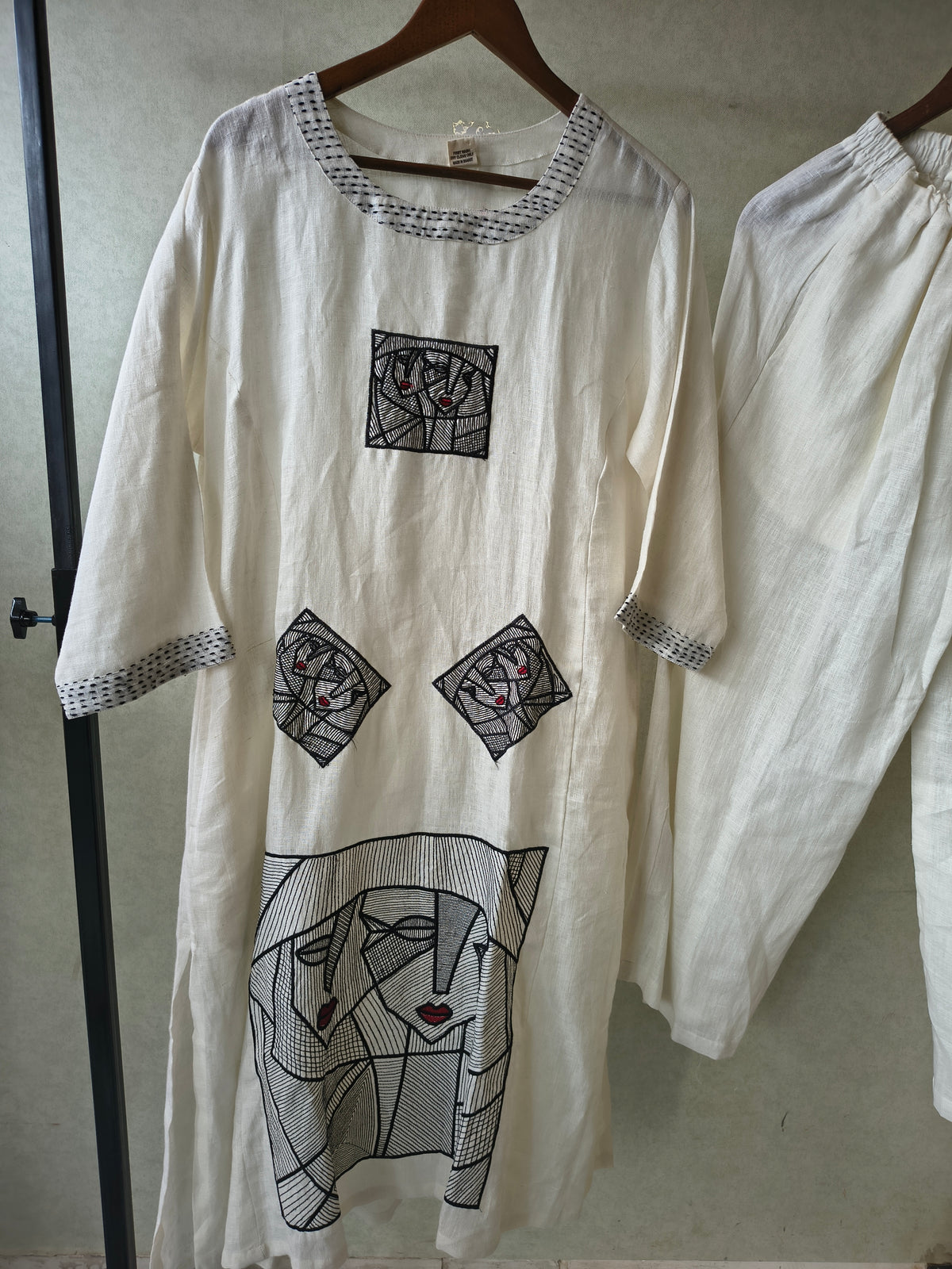 Premium Off-White Artistic Abstract Embroidered Cotton Kurta with Straight Pants Set