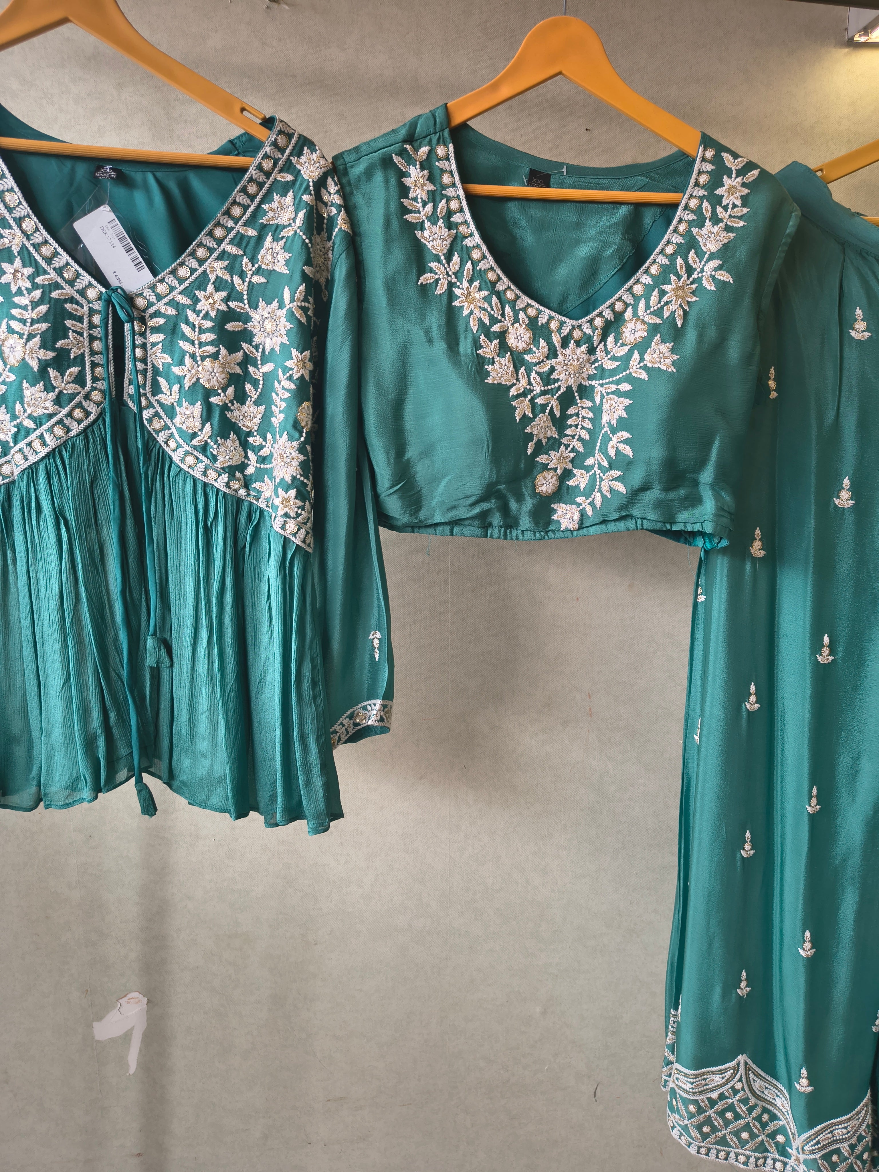 Image of Emerald Green Embroidered Peplum Jacket with Blouse & Flared Palazzo – Designer 3 Piece Indo-Western Set