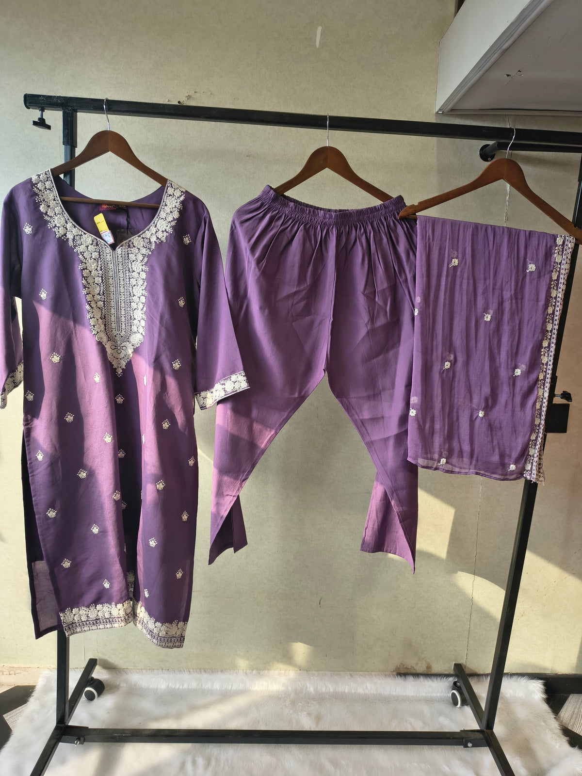 Premium Lavender Embroidered Kurta Set with Chikankari Work & Organza Dupatta