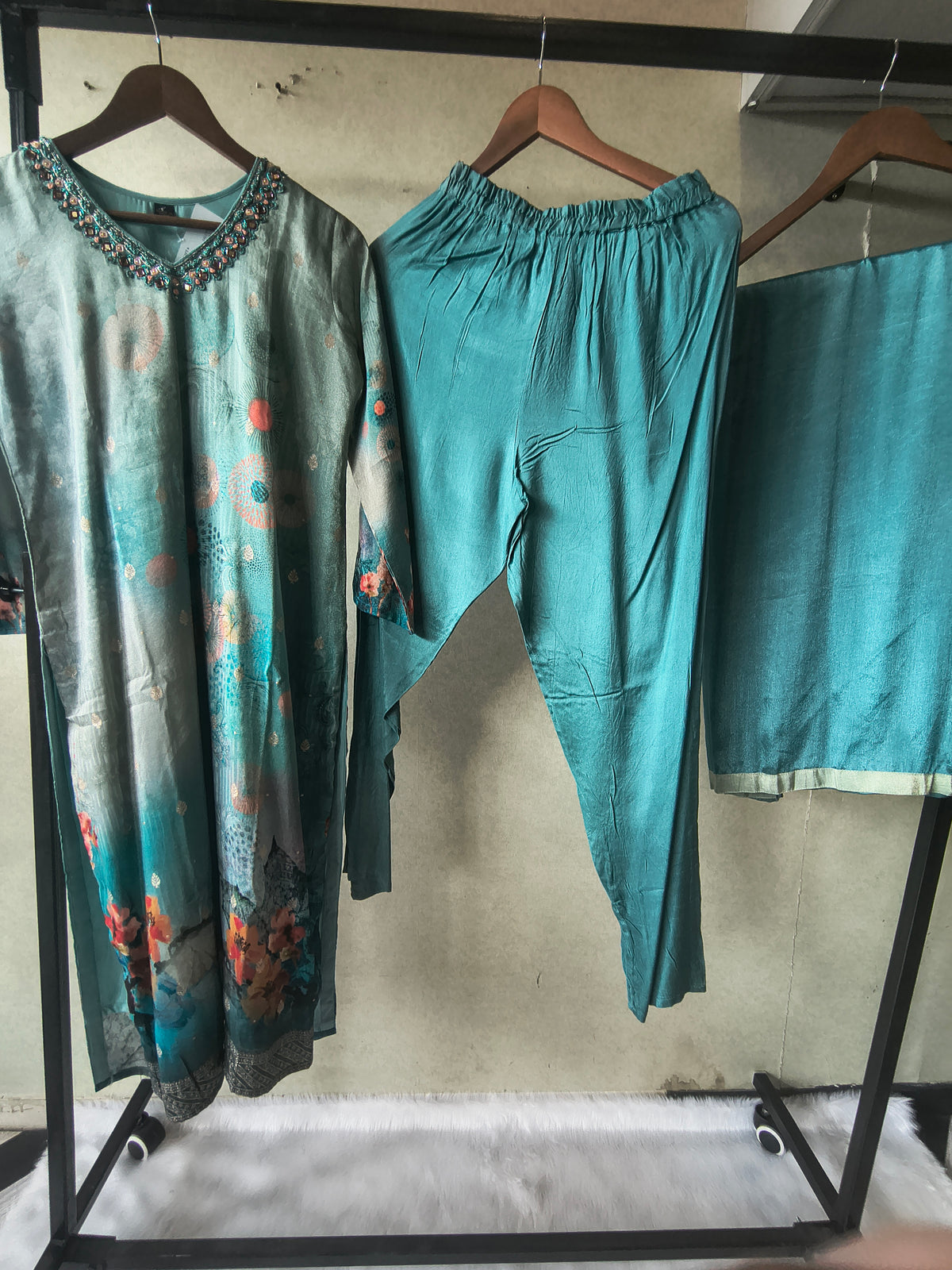 Premium Teal Digital Floral Printed Silk Blend Kurta Set with Solid Pants & Chiffon Dupatta