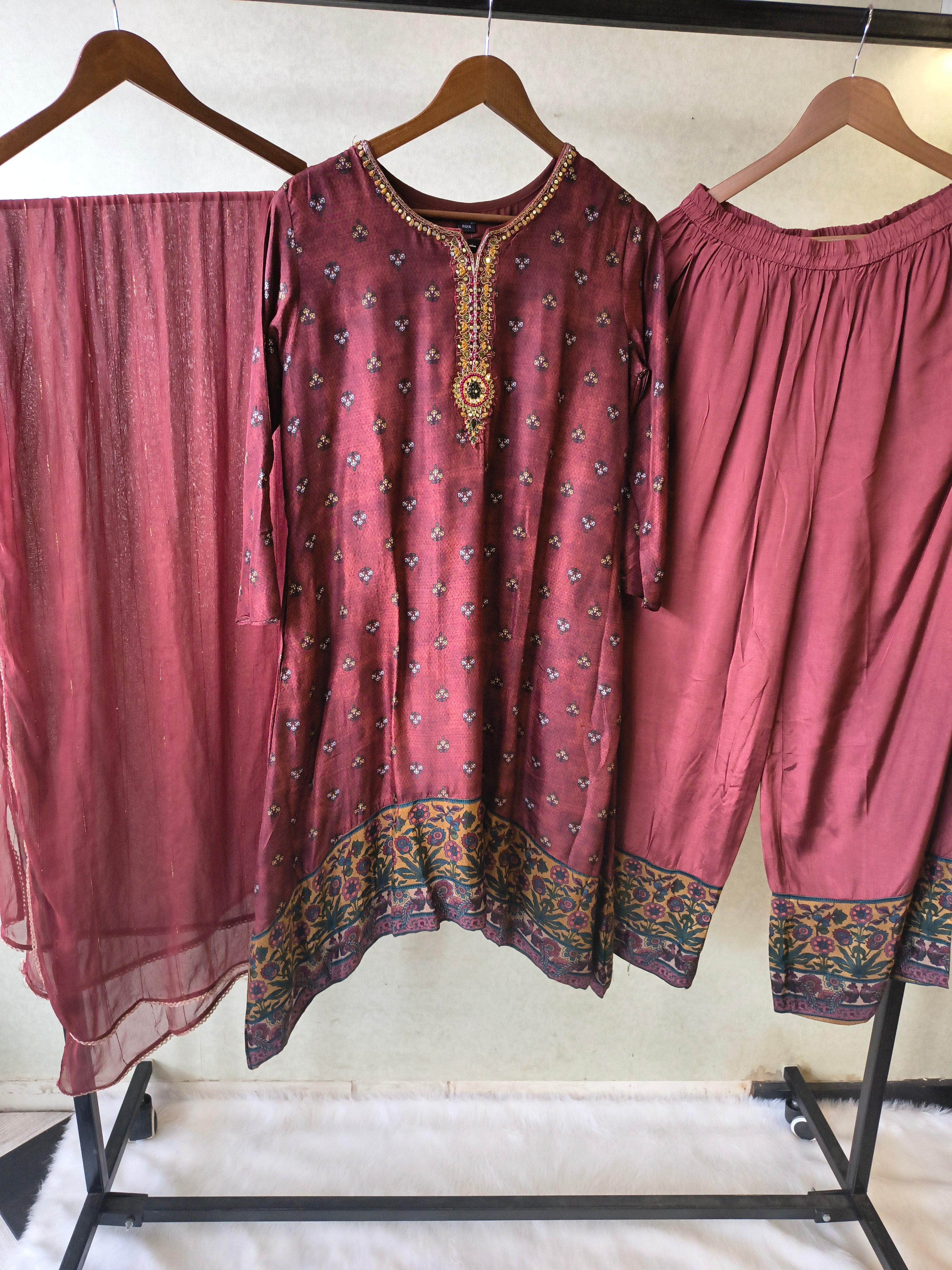Image of Premium Wine Floral Border Kurta with Straight Pants & Shimmer Dupatta Set