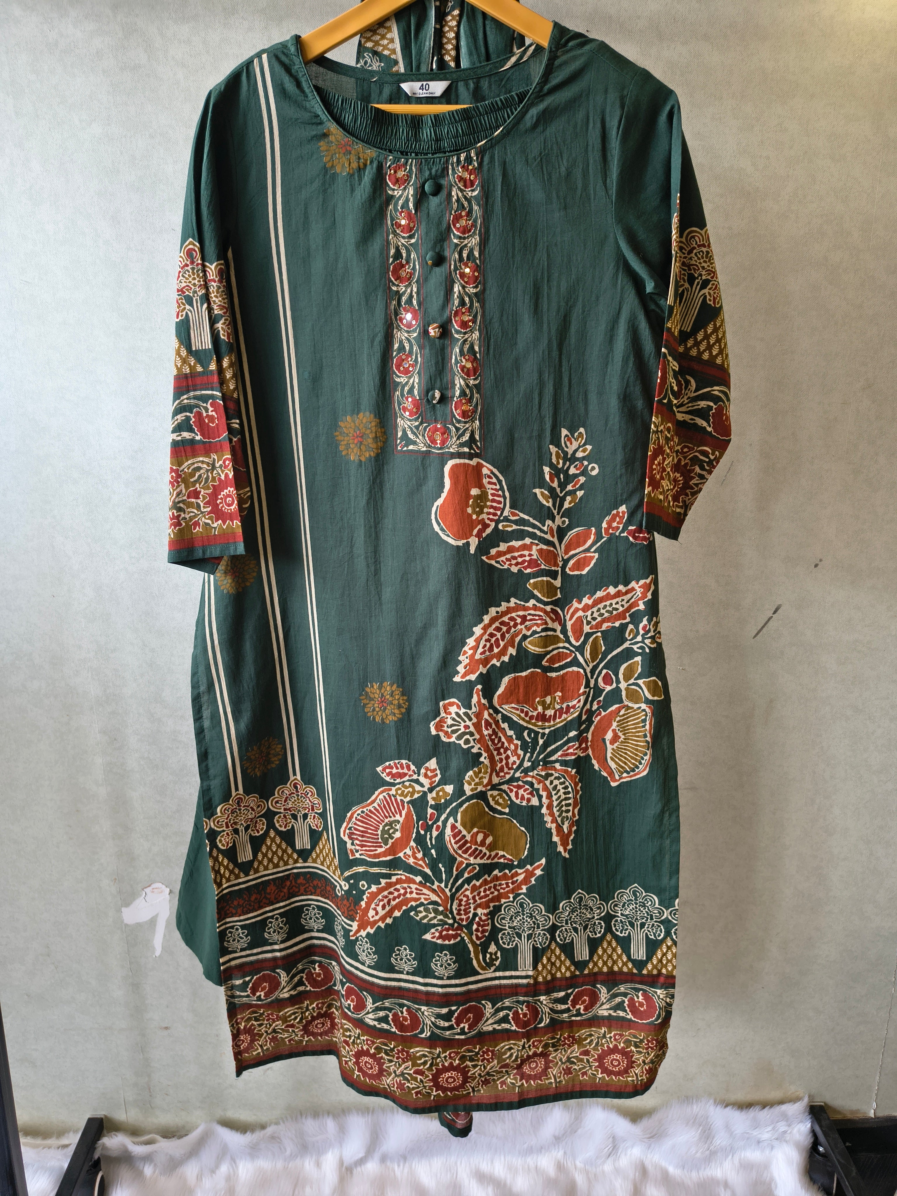 Image of Emerald Green Floral Printed Three-Piece Cotton Kurta Set with Dupatta