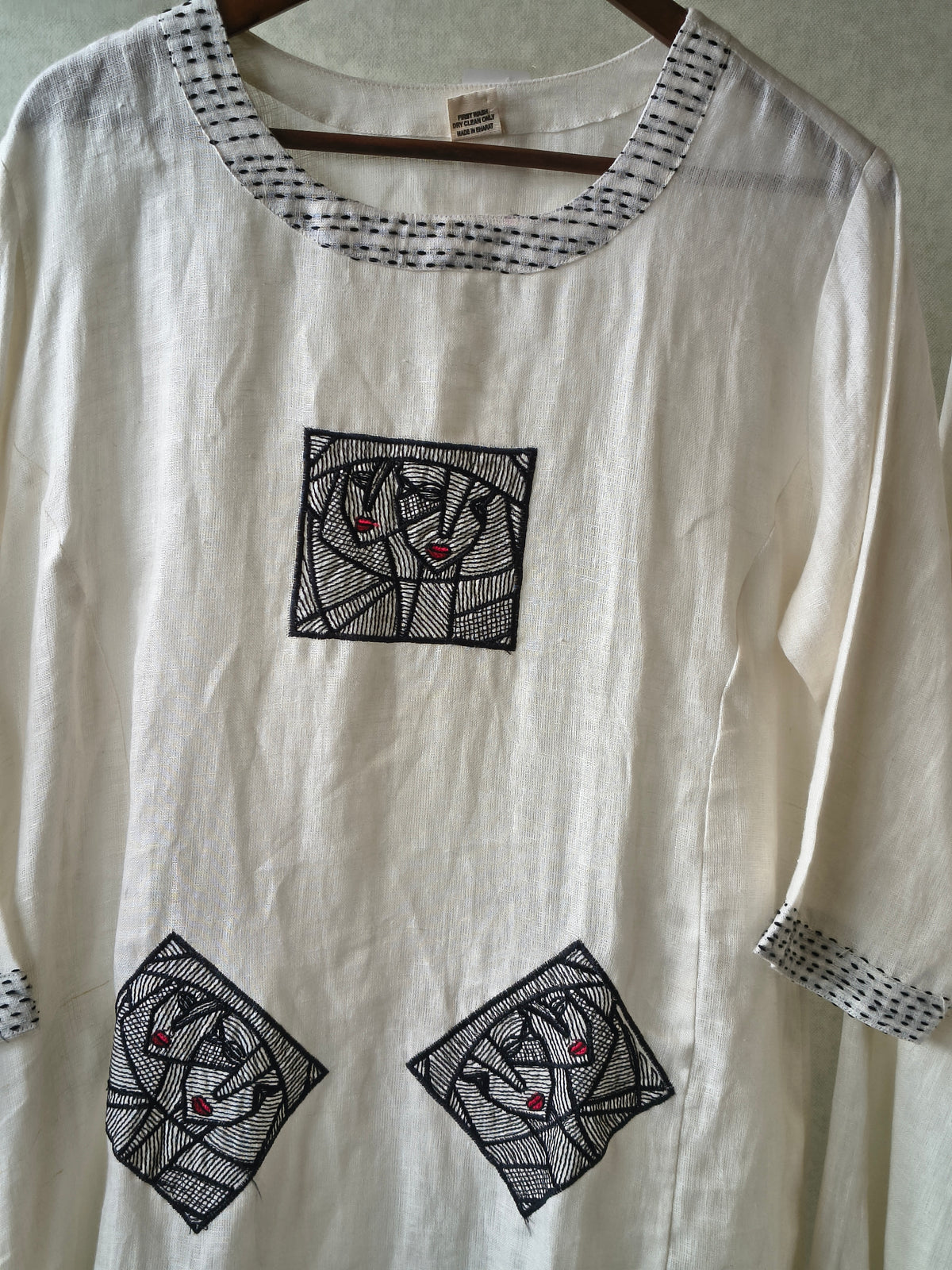 Premium Off-White Artistic Abstract Embroidered Cotton Kurta with Straight Pants Set