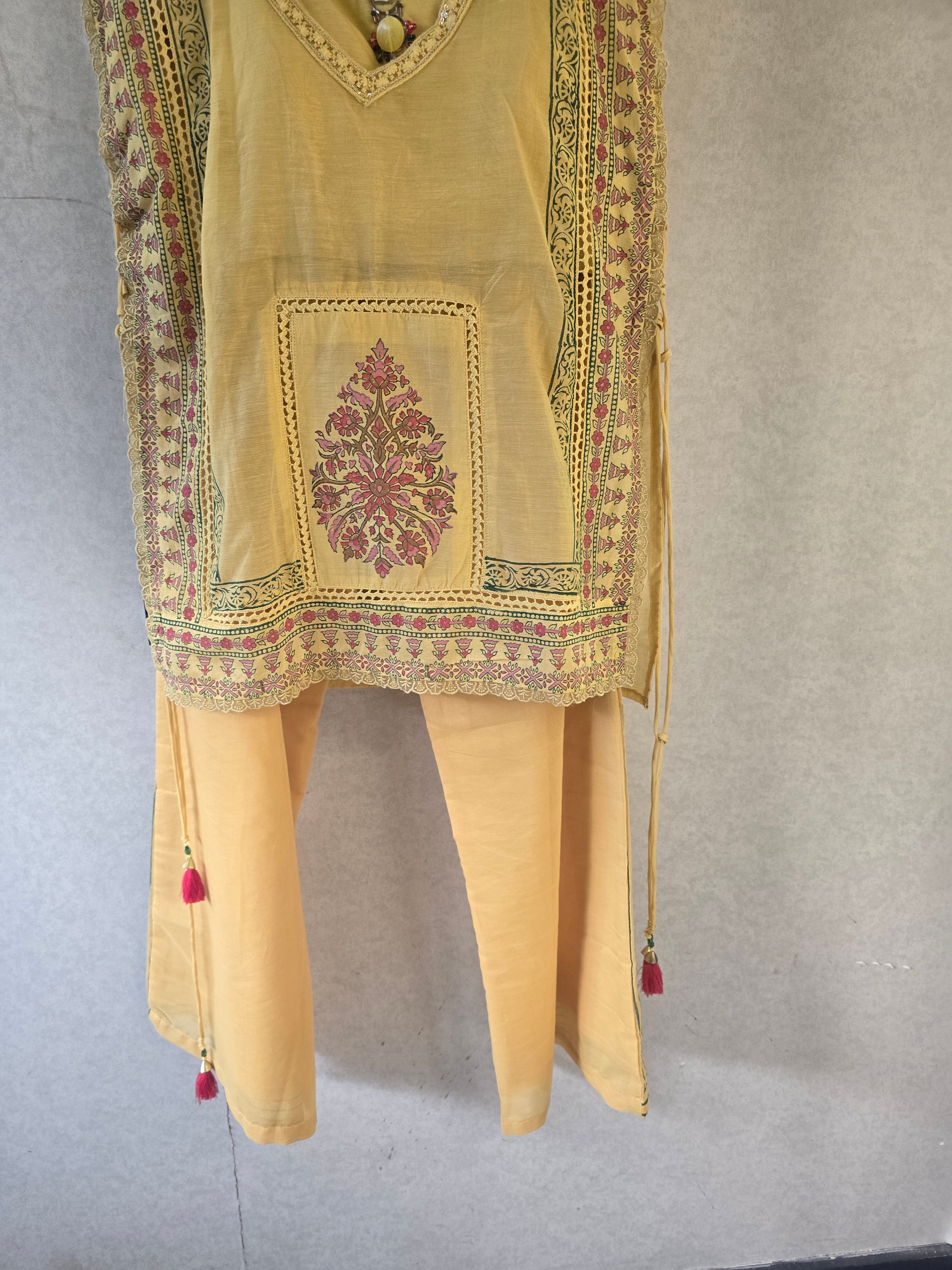 Image of Pastel Yellow Floral Print Cape Style Co-Ord Set