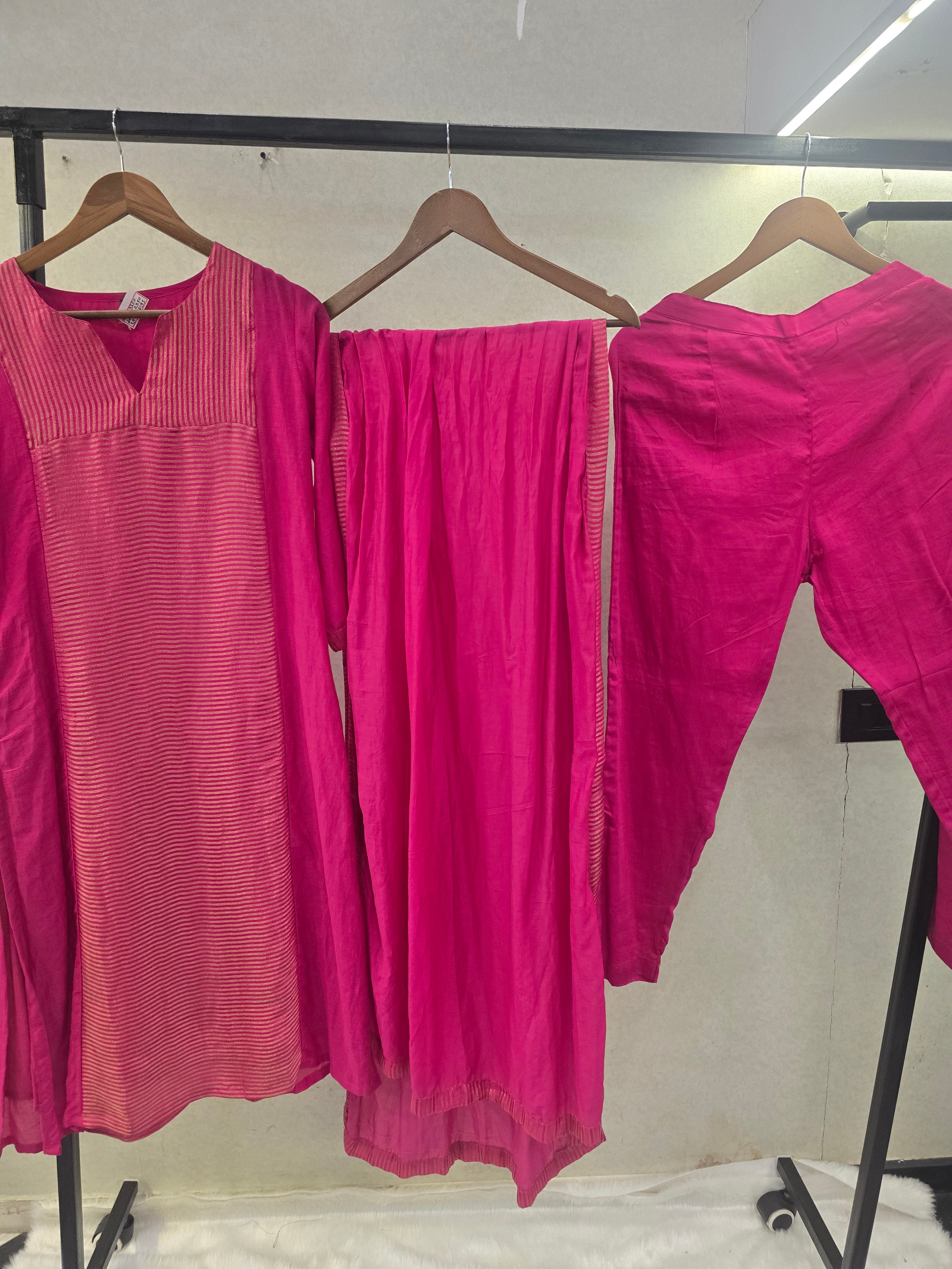 Image of Fuchsia Pink Textured Straight Kurta Set with Woven Panel & Matching Dupatta | Premium 3 Piece Ethnic Ensemble