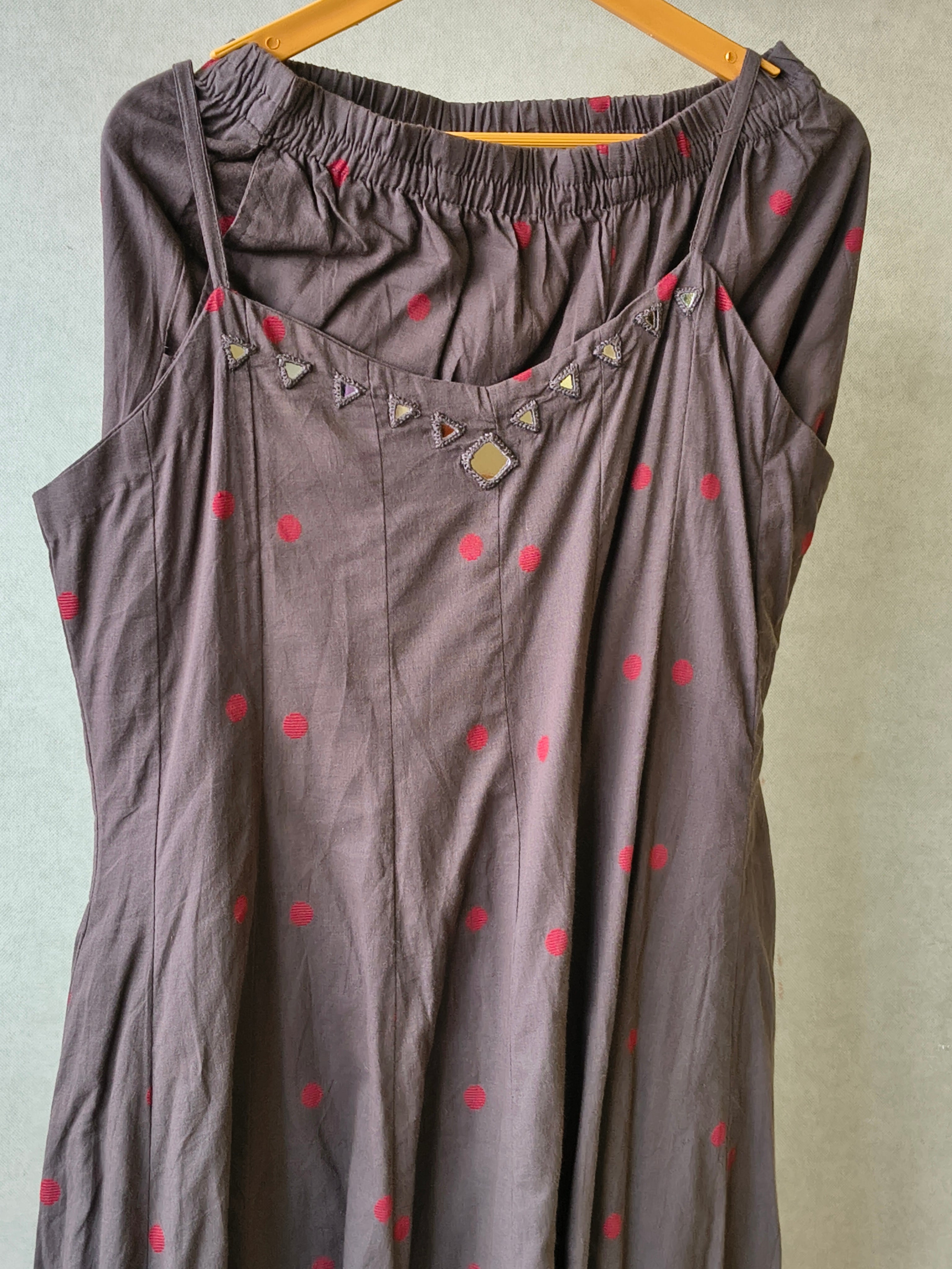 Image of Premium Charcoal Grey Polka Dot Cotton Sleeveless A-Line Kurta & Pant Co-Ord Set