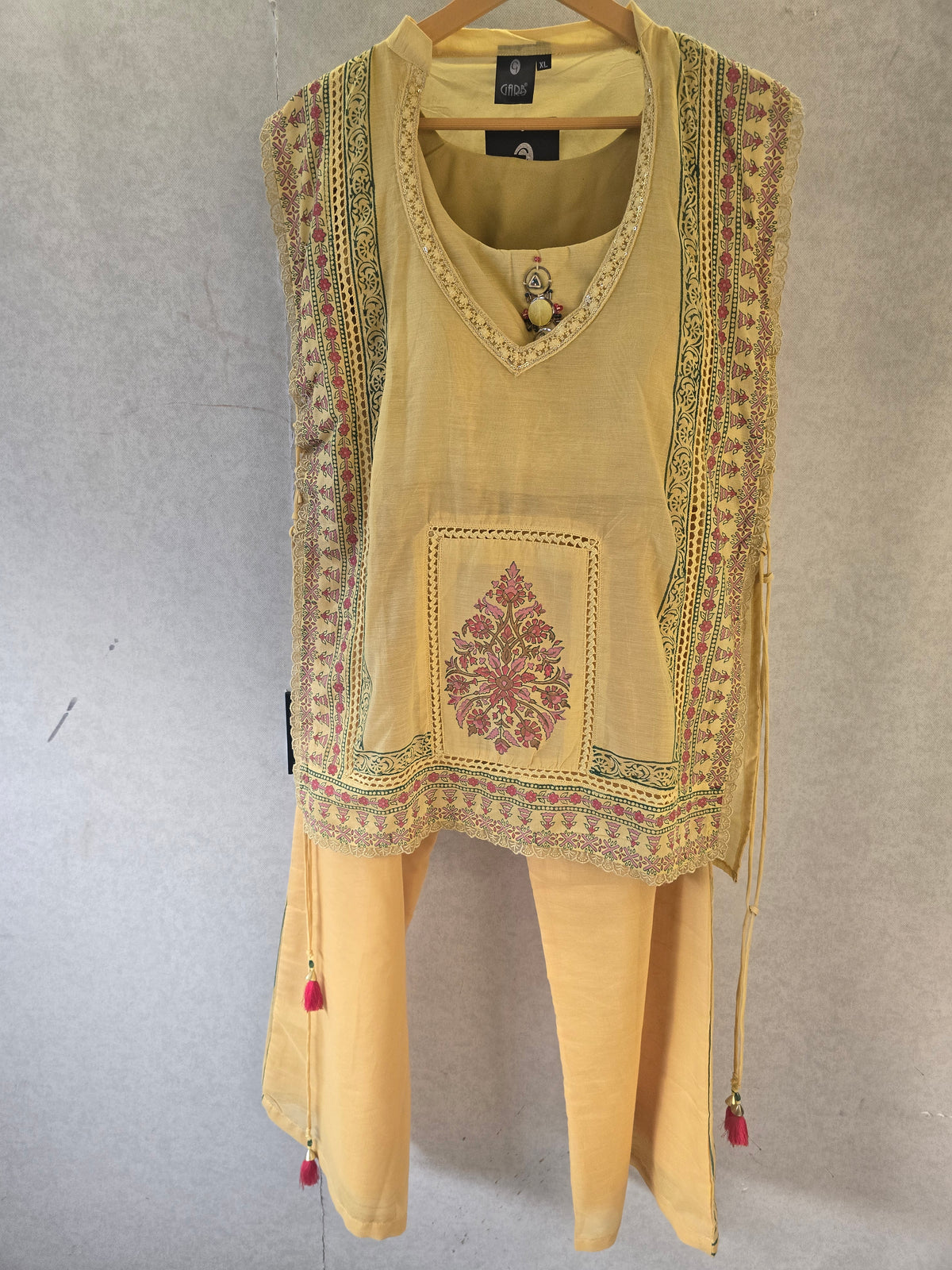 Pastel Yellow Floral Print Cape Style Co-Ord Set