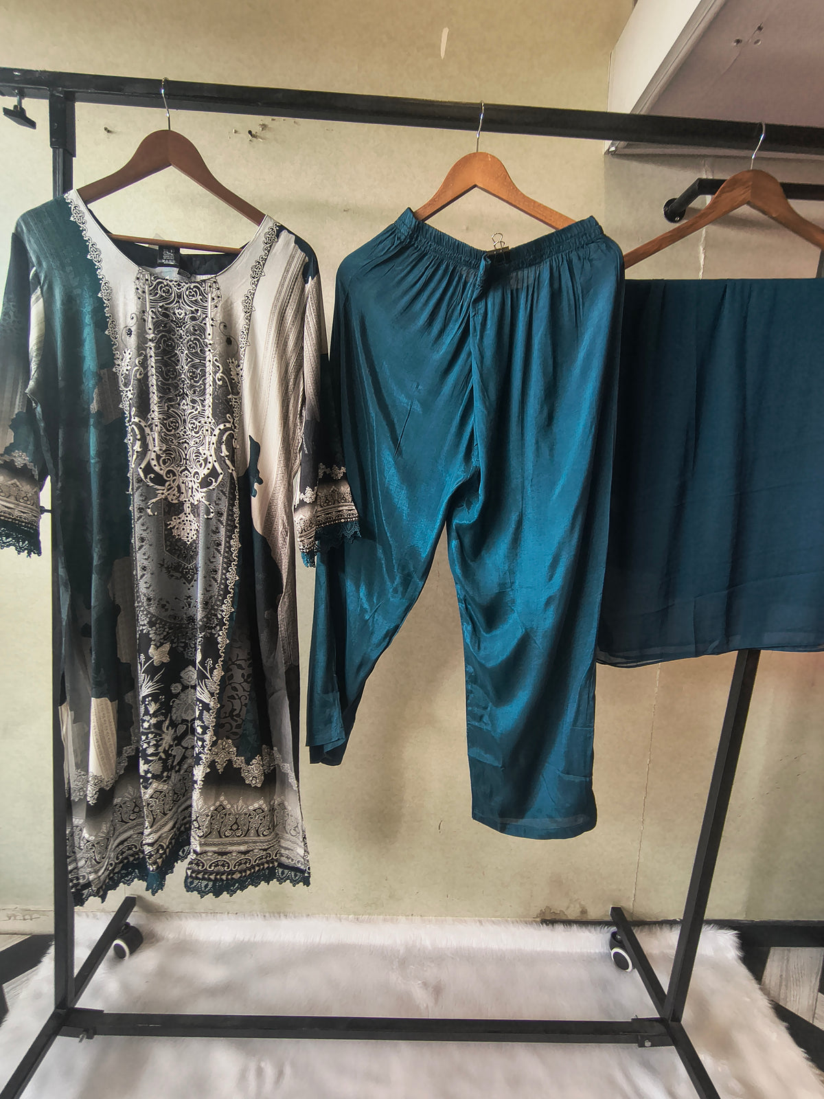 Premium Teal Blue Digital Printed Kurta Set with Solid Pants & Chiffon Dupatta
