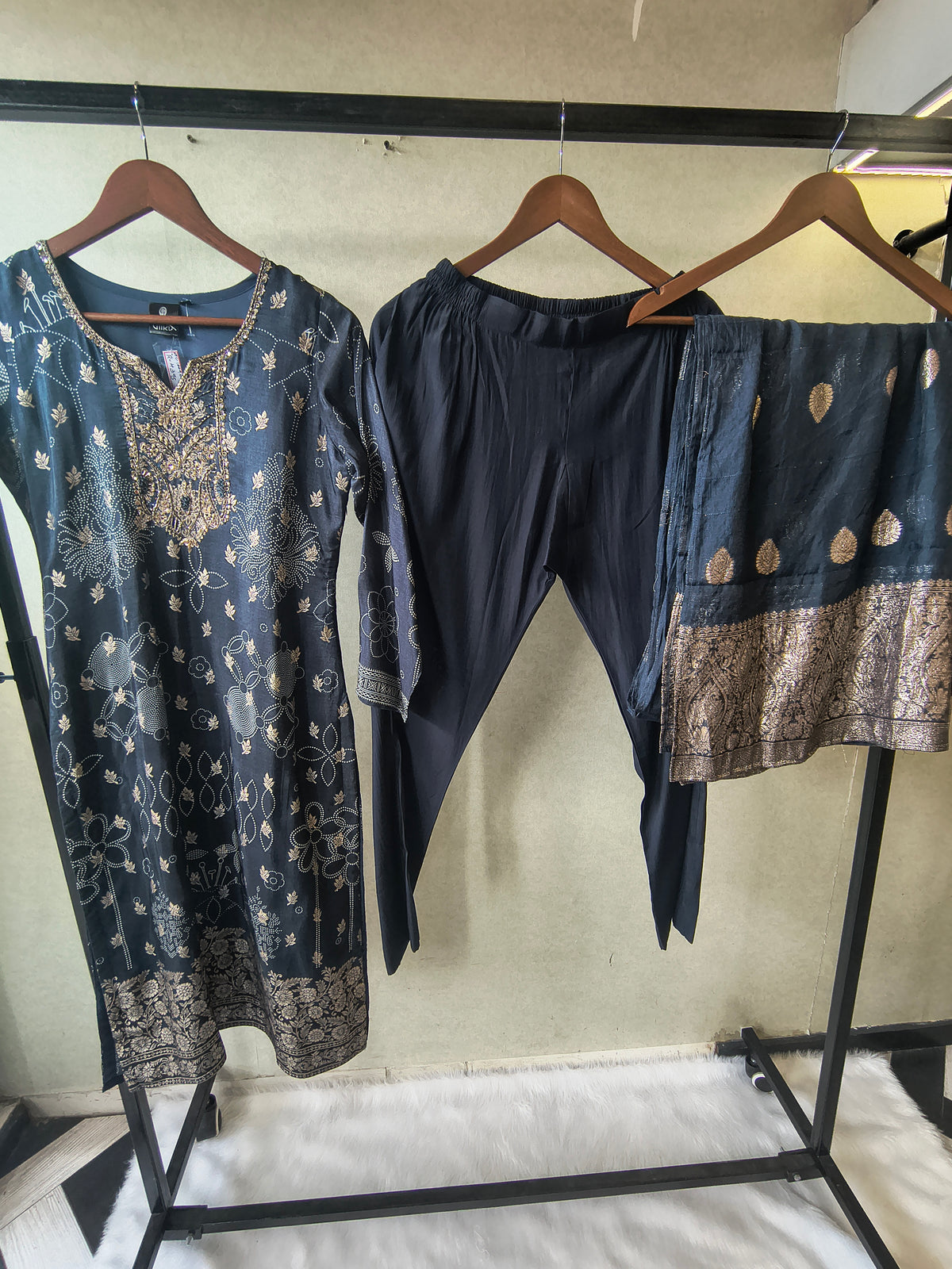 Premium Midnight Blue Zari Printed Kurta Set with Banarasi Dupatta
