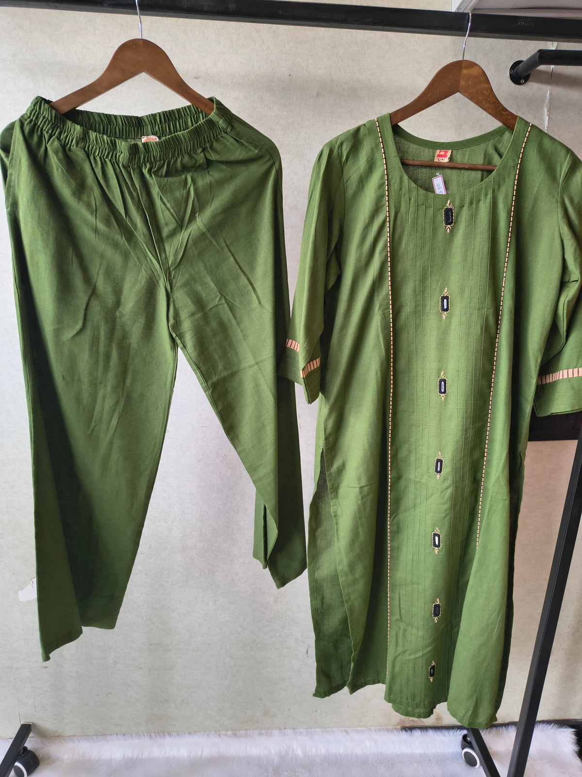 Tadko Premium Olive Green Straight Kurta Co-Ord Set with Embellished Yoke