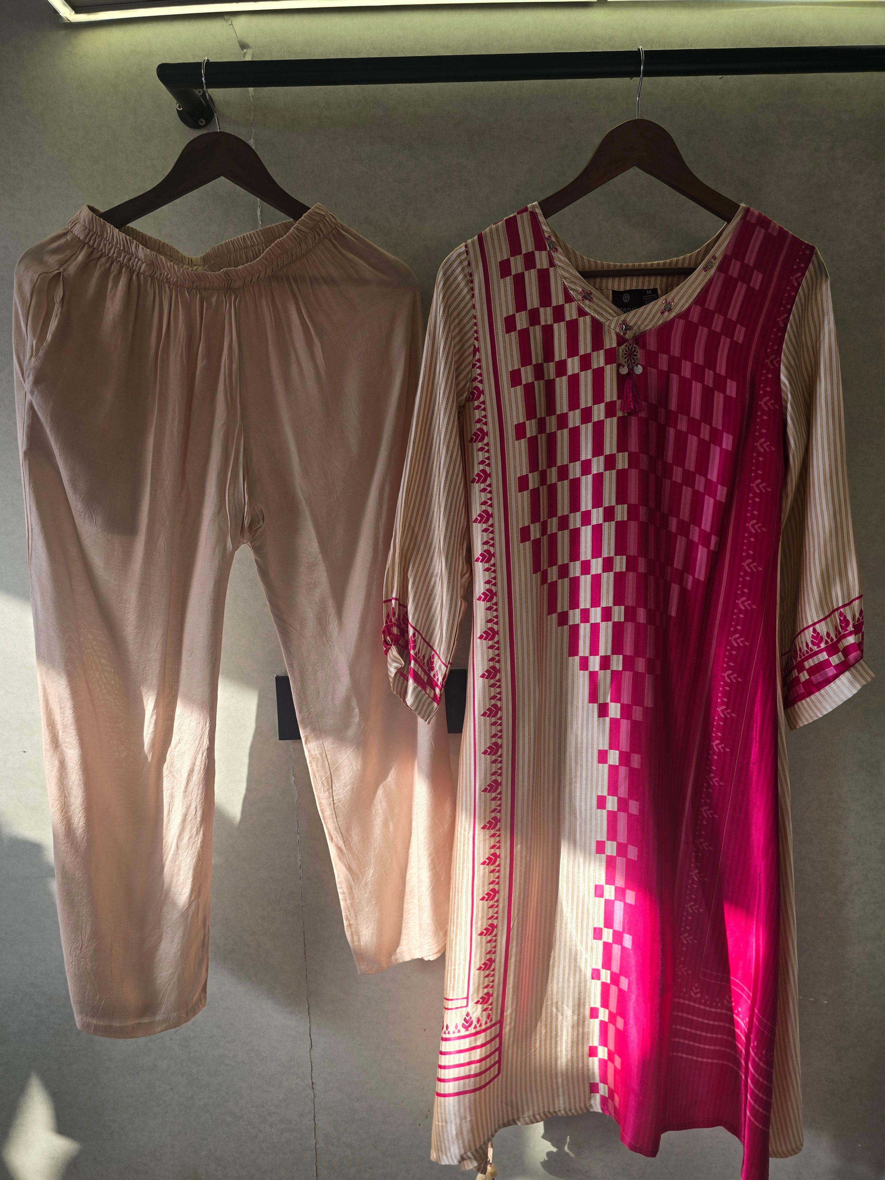Image of Fuchsia Panel Print Kurta Pant Set