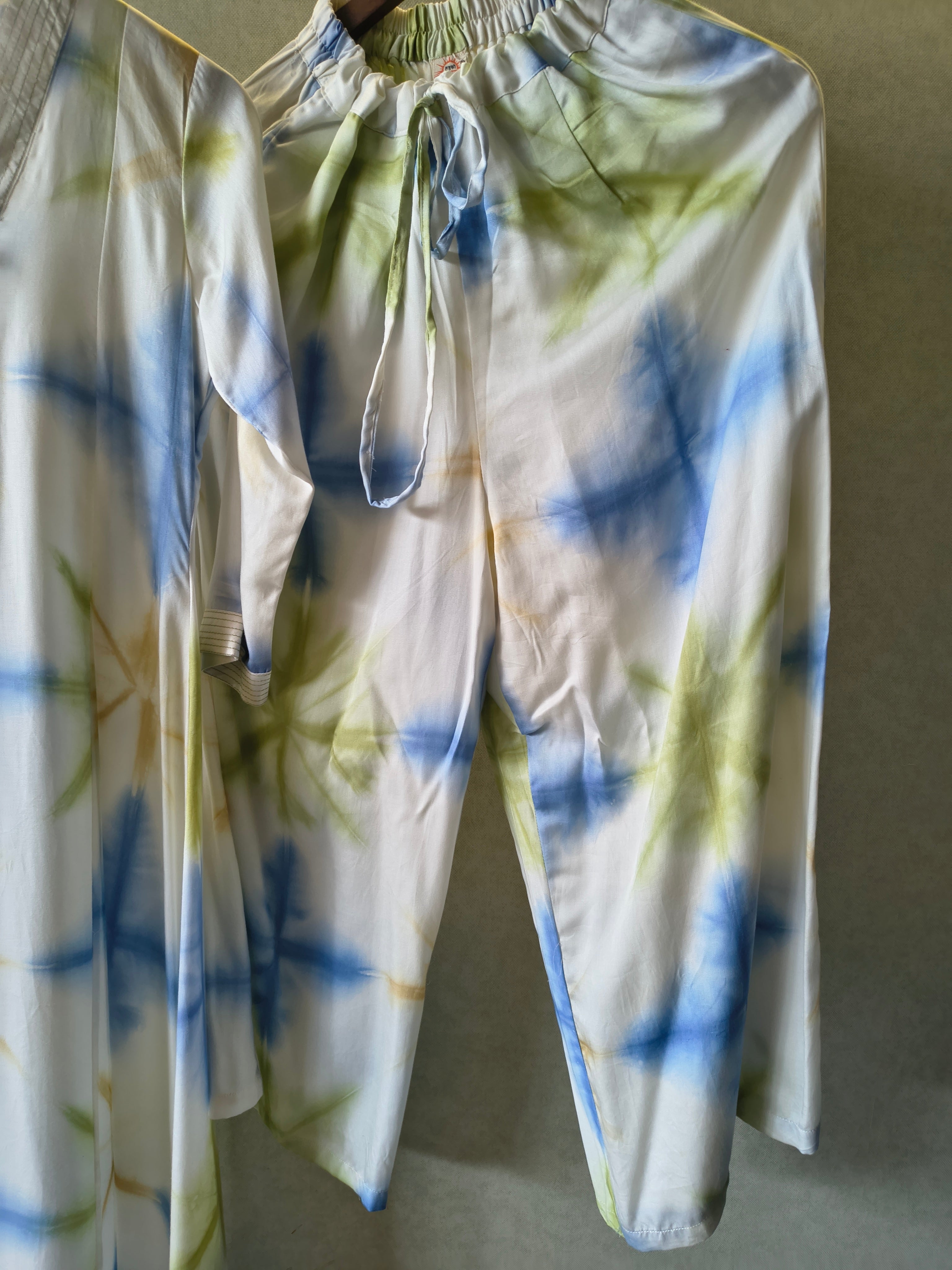 Image of Ivory Tie-Dye Print Premium Flared Co-Ord Set