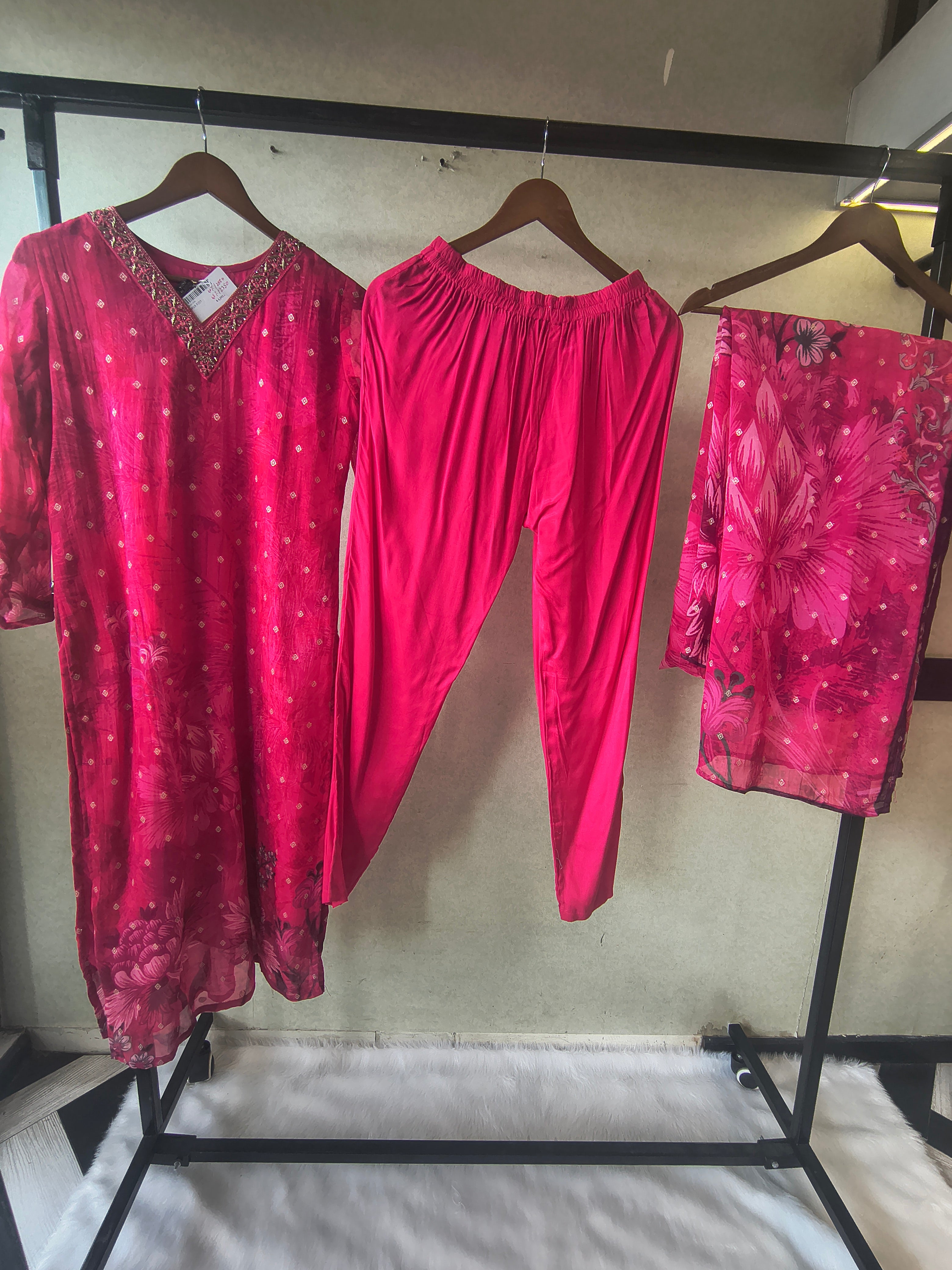 Image of Premium Fuchsia Floral Printed Straight Kurta with Cigarette Pants & Dupatta Set