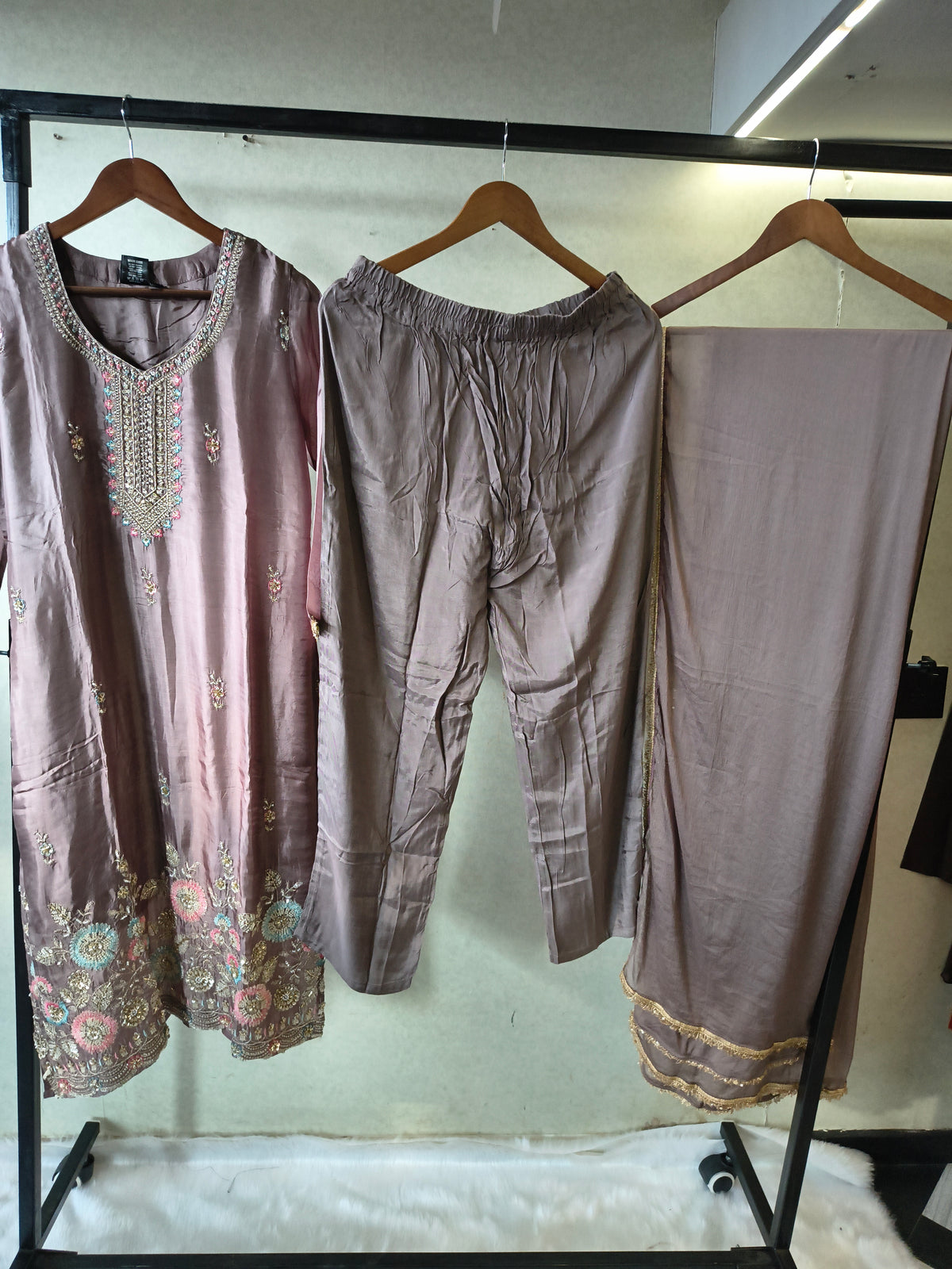 Taupe Grey Embroidered Straight Kurta Set with Pastel Floral Hem, Handcrafted Yoke & Lace Border Dupatta – Premium 3 Piece Ethnic Ensemble
