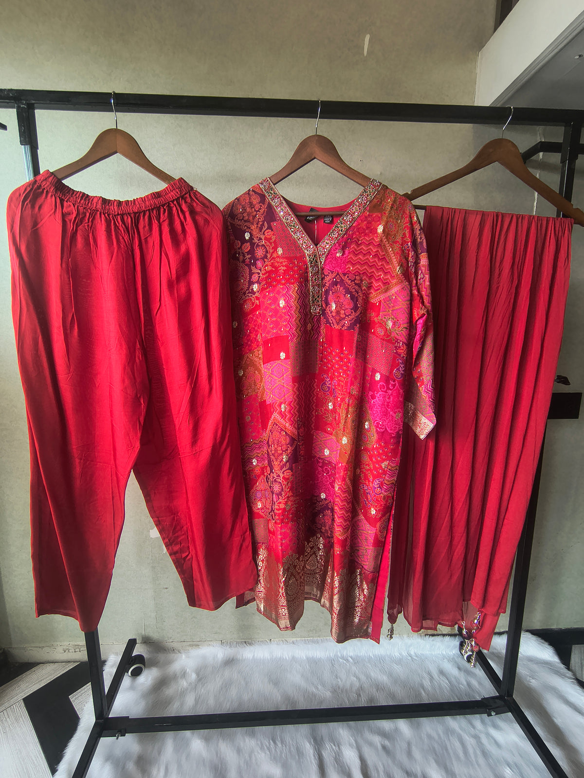 Premium Crimson Red Patchwork Printed Kurta Set with Embellished V-Neck, Solid Pants & Chiffon Dupatta