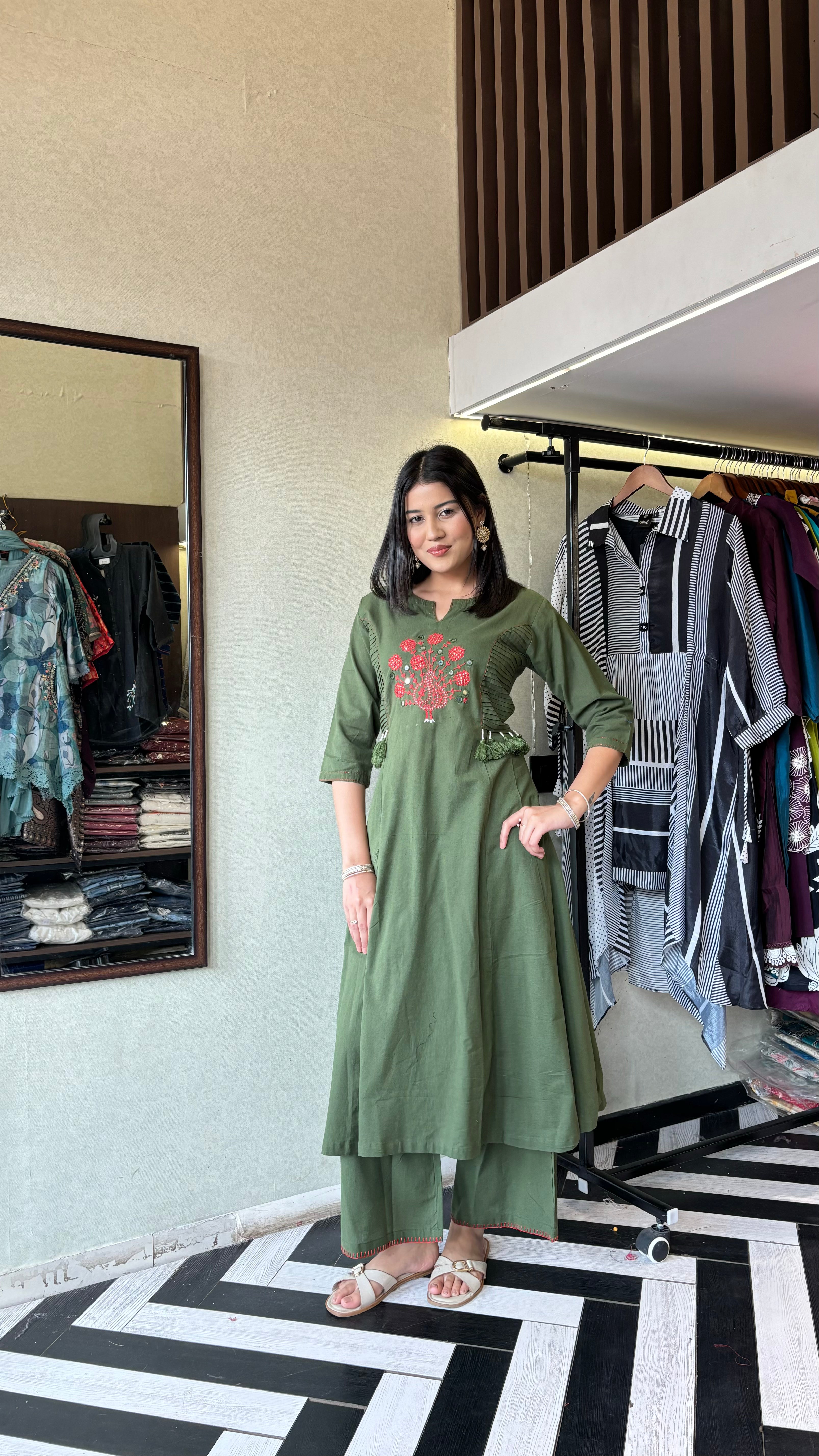 Image of Tadko Designer 2 Piece Set