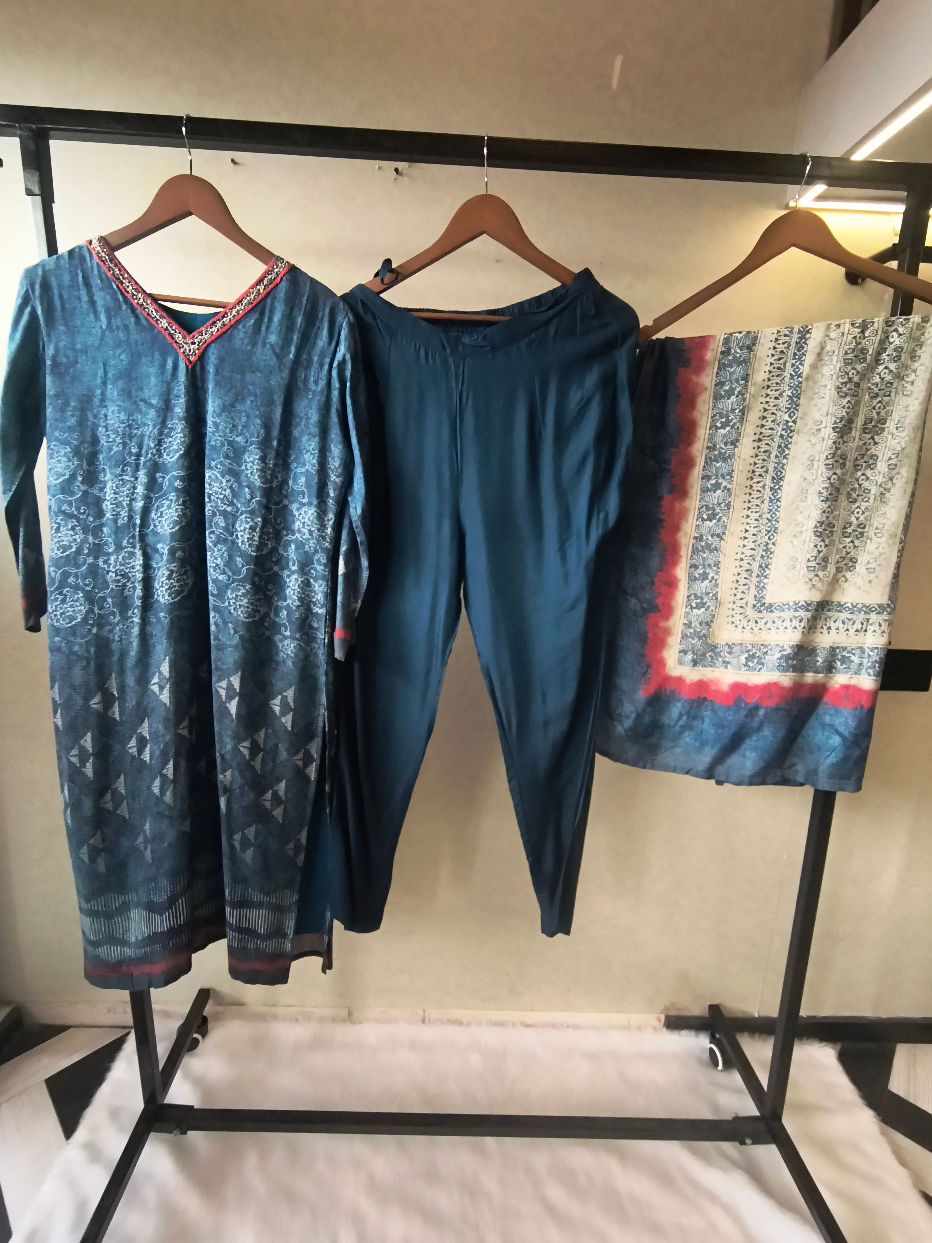 Image of Premium Midnight Blue Printed Kurta with Straight Pants & Artistic Border Dupatta Set